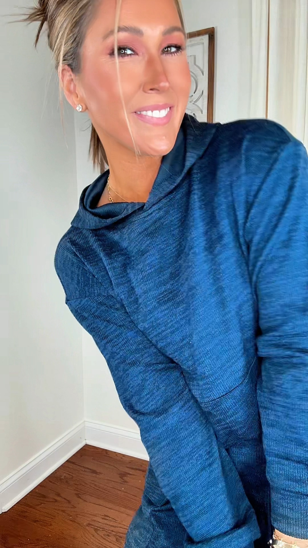 The Comfiest Matching Set You’ll Wear On Repeat

This navy 2-piece knit set is one of those outfits that makes getting dressed effortless. The hoodie has a relaxed, flattering fit, and the wide-leg pants are comfy without looking sloppy. It’s soft, breathable, and easy to style whether you’re running errands, working from home, traveling, or doing school drop-off.

I love that this set looks pulled together but feels like loungewear. Wear it as a matching set or style the pieces separately — it’s a true everyday staple you can wear year-round.

If you want comfort and style, this one checks all the boxes.

	•	Matching lounge set
	•	Two piece knit set
	•	Everyday casual outfits

#TikTokCreatorSearchInsightsIncentive #HolidayHustle #TikTokShopHolidayHaul 

#LTKGiftGuide #LTKootd #LTKmomlife