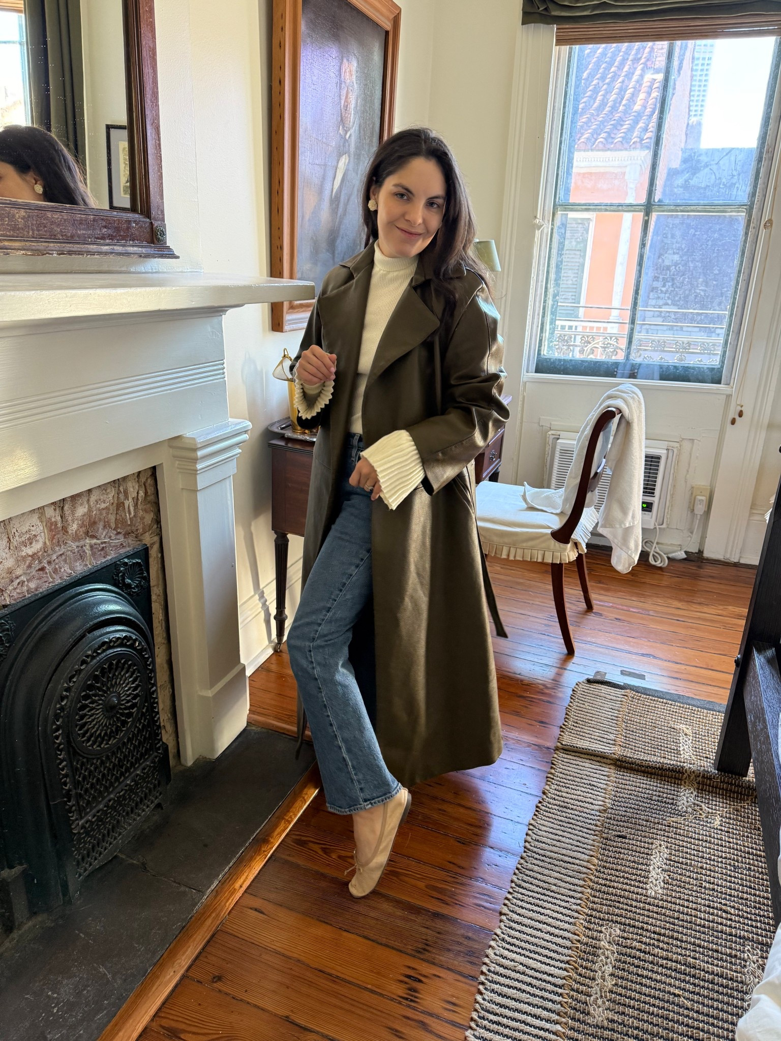 Walking in Nola 

Chic olive green leather trench | bell sleeve sweater | pleated cuff | chic daytime look

#LTKootd #LTKgrwm #LTKPetite