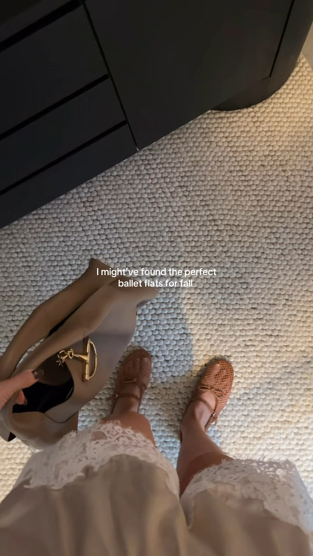 okay but… I think I just found my new favorite ballet flats for fall 🤎🍂

They’re giving that effortless, timeless look I’m always drawn to—and I already know I’m going to be wearing them on repeat this season 🧸🍂💫

#amazonfinds #amazonfashion #amazonfindsforher #balletflats #fallfashion fallstyle falloutfits amazonmusthaves affordablefashion timelessstyle

#LTKmomlife #LTKgrwm #LTKdayinmylife