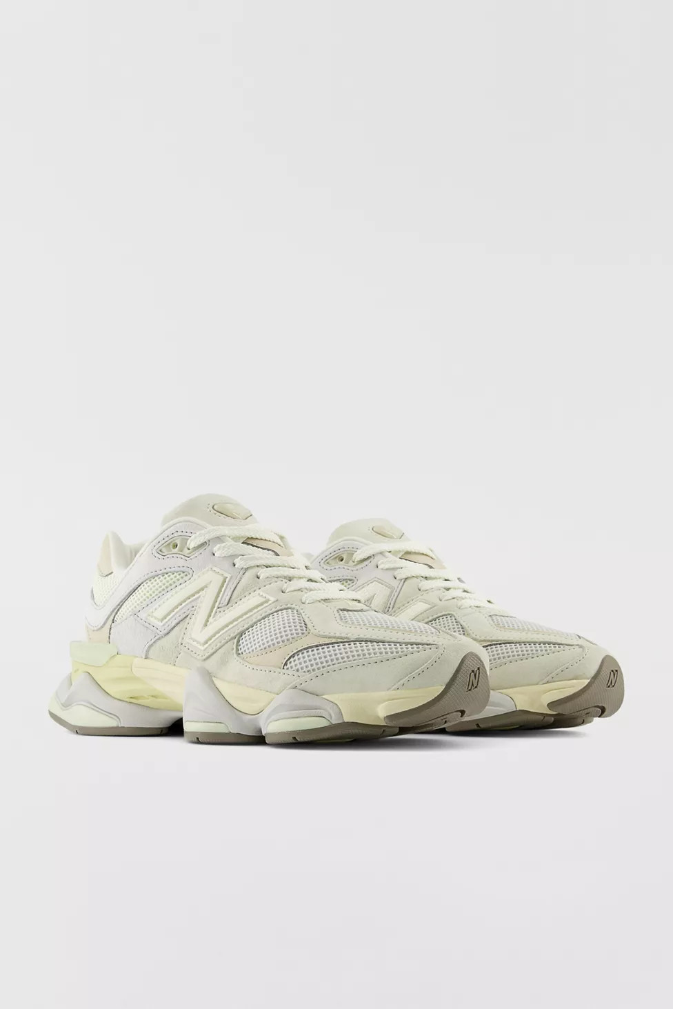 New Balance Women's 9060 Sneaker | Urban Outfitters (US and RoW)