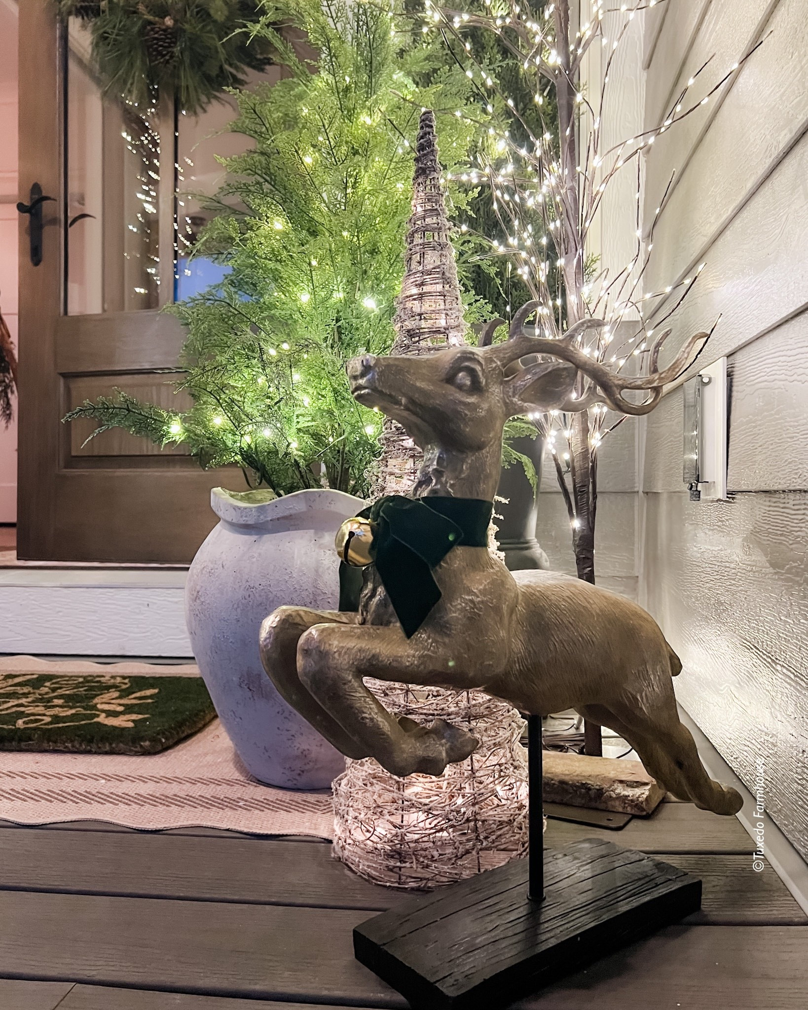 This is the cutest deer decor for your holiday porch. On sale too!

#LTKSeasonal #LTKHoliday #LTKSaleAlert