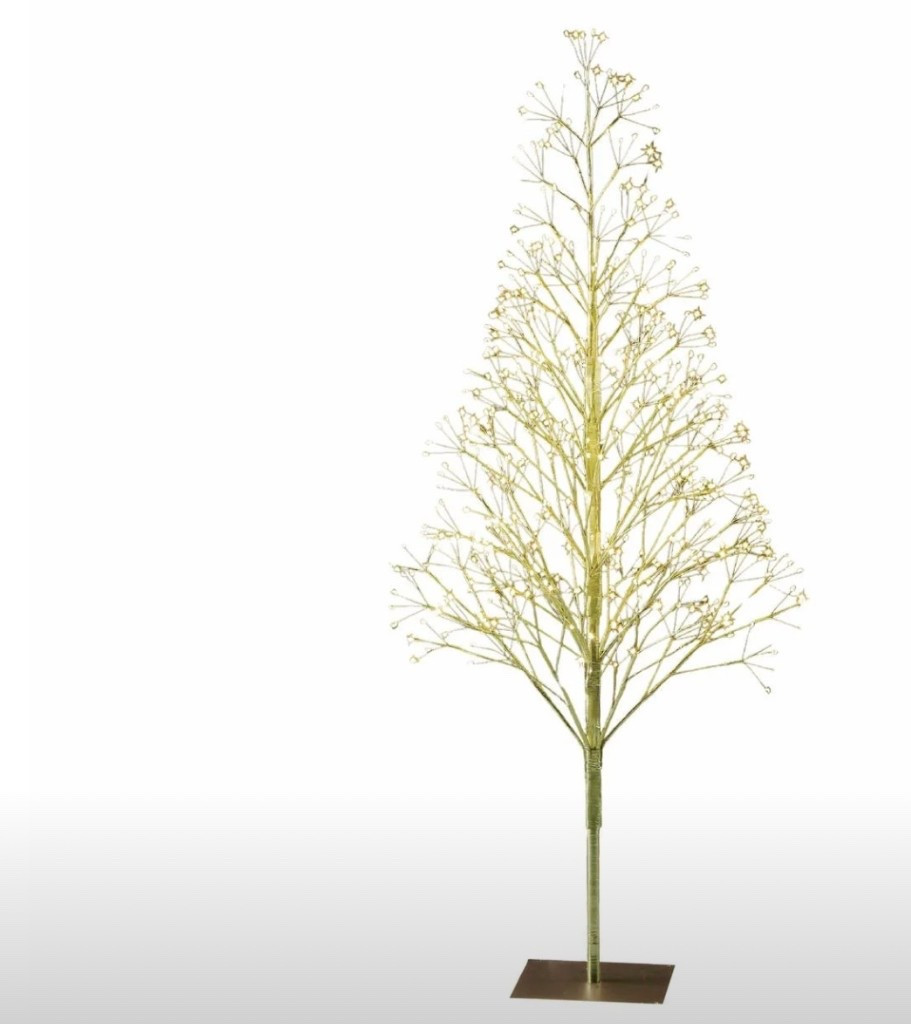 My new order for Christmas it’s a 4ft tall 

#LTKGiftGuide #LTKHome #LTKSeasonal