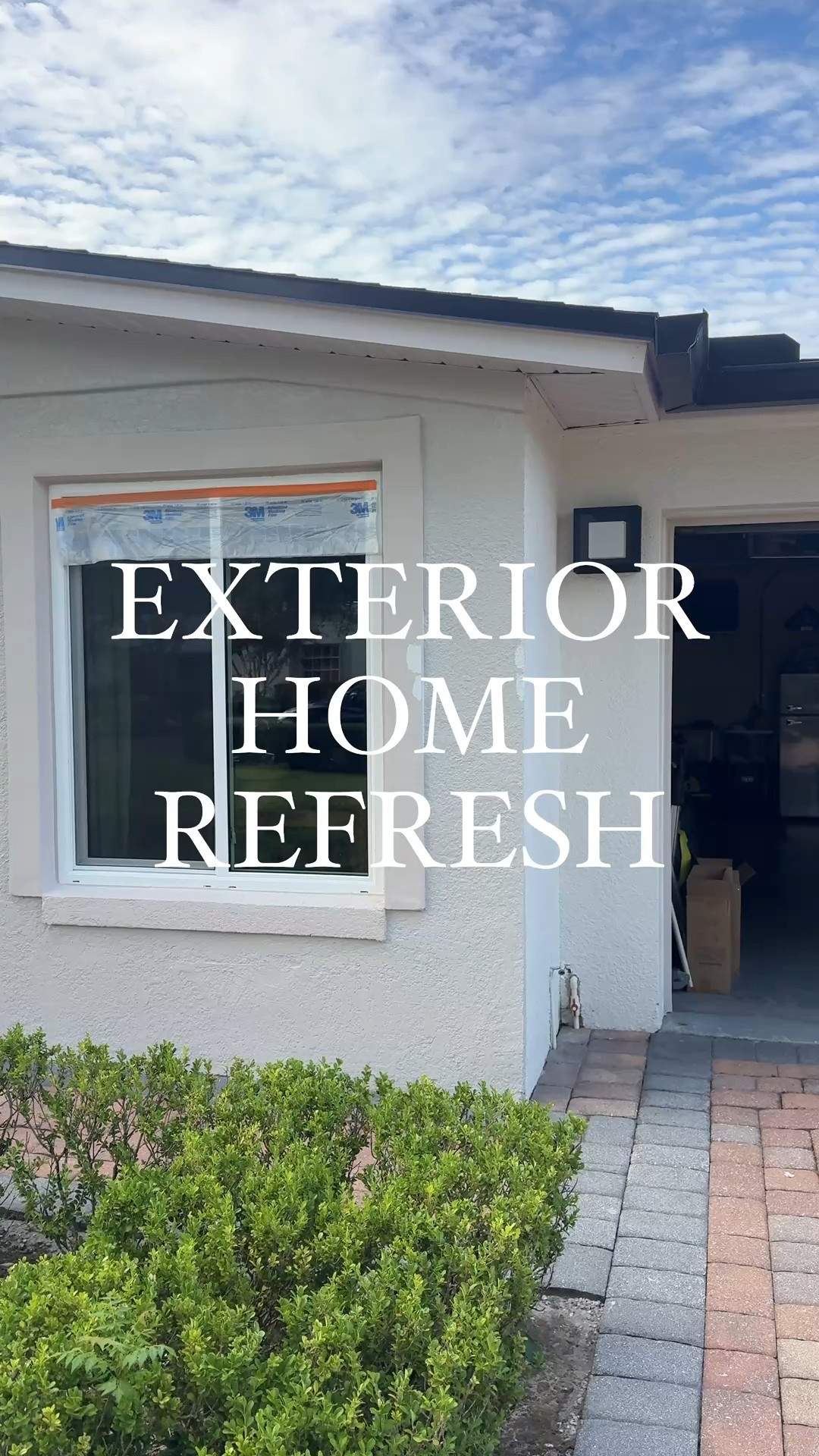 Our house needed a serious refresh… so we gave it one! We painted the exterior Pure White by @sherwinwilliams and used Black by @behrpaint for the trim, garage doors, soffits, and fascia. 🏠 

The contrast is so clean and bold, I love it! So of course, she needed a new nickname too.
Say hello to Casa Castaña 🖤

Next up? Landscaping!