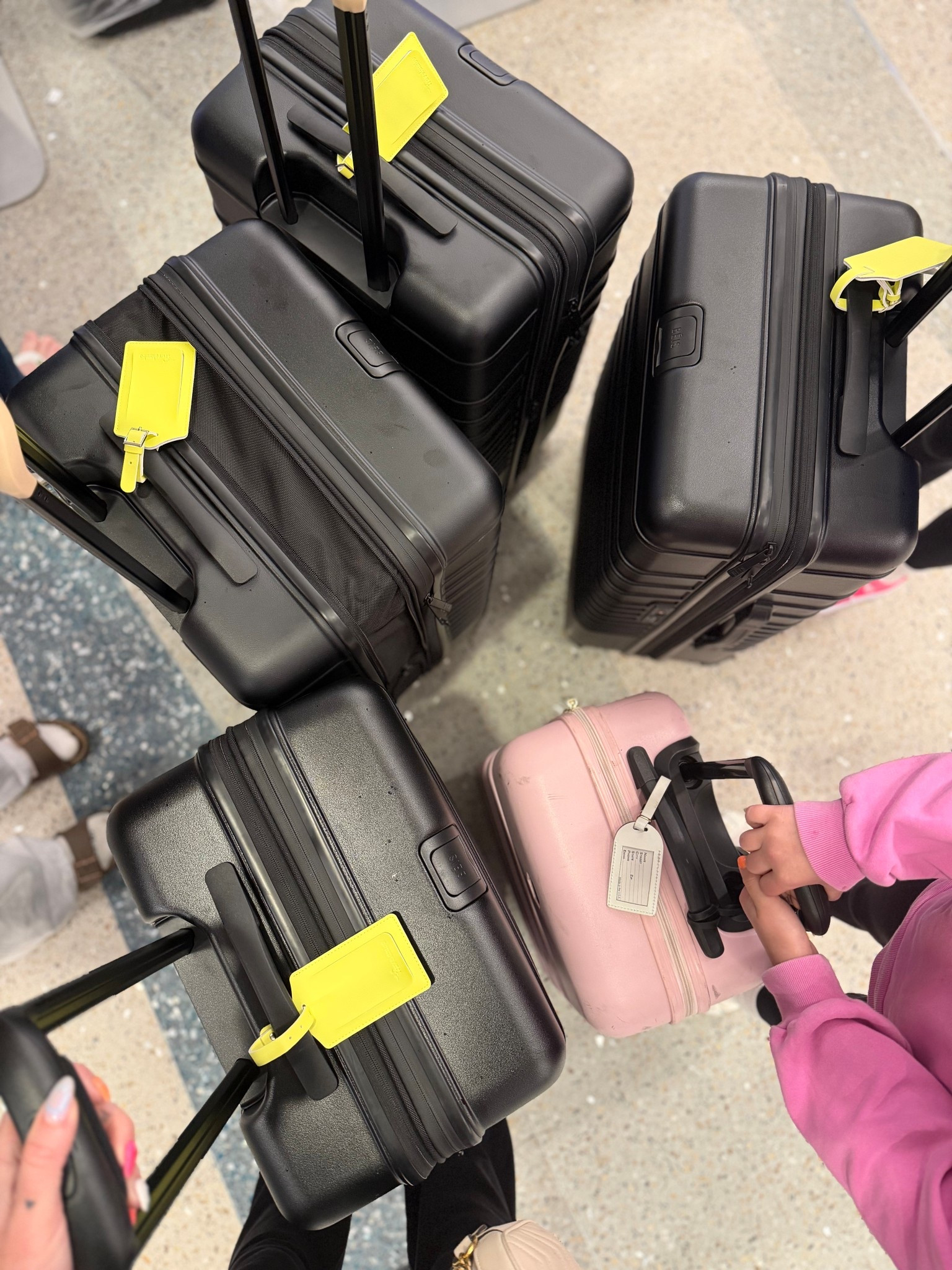 Beis luggage 
Medium check in roller bags for airport and spring break travel 
