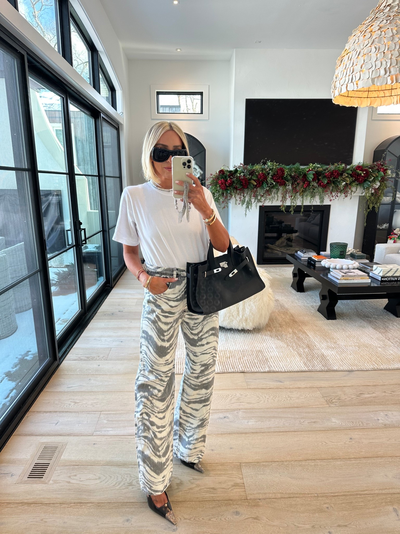 These jeans will always be one of my favorites! 🦓🖤

#LTKootd #LTKgrwm