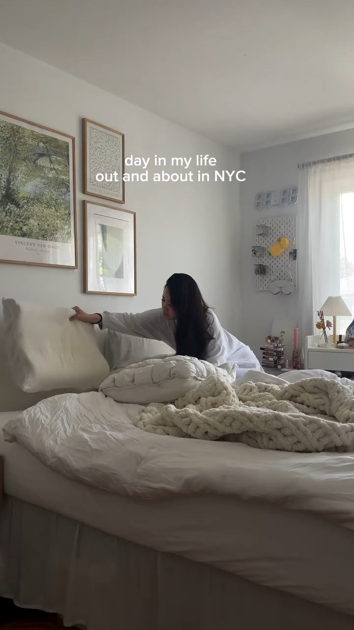 Day in the life out and about in NYC with @torras_global 💖

#nyc #nycvlog #torras #dayinthelife #goldendiner