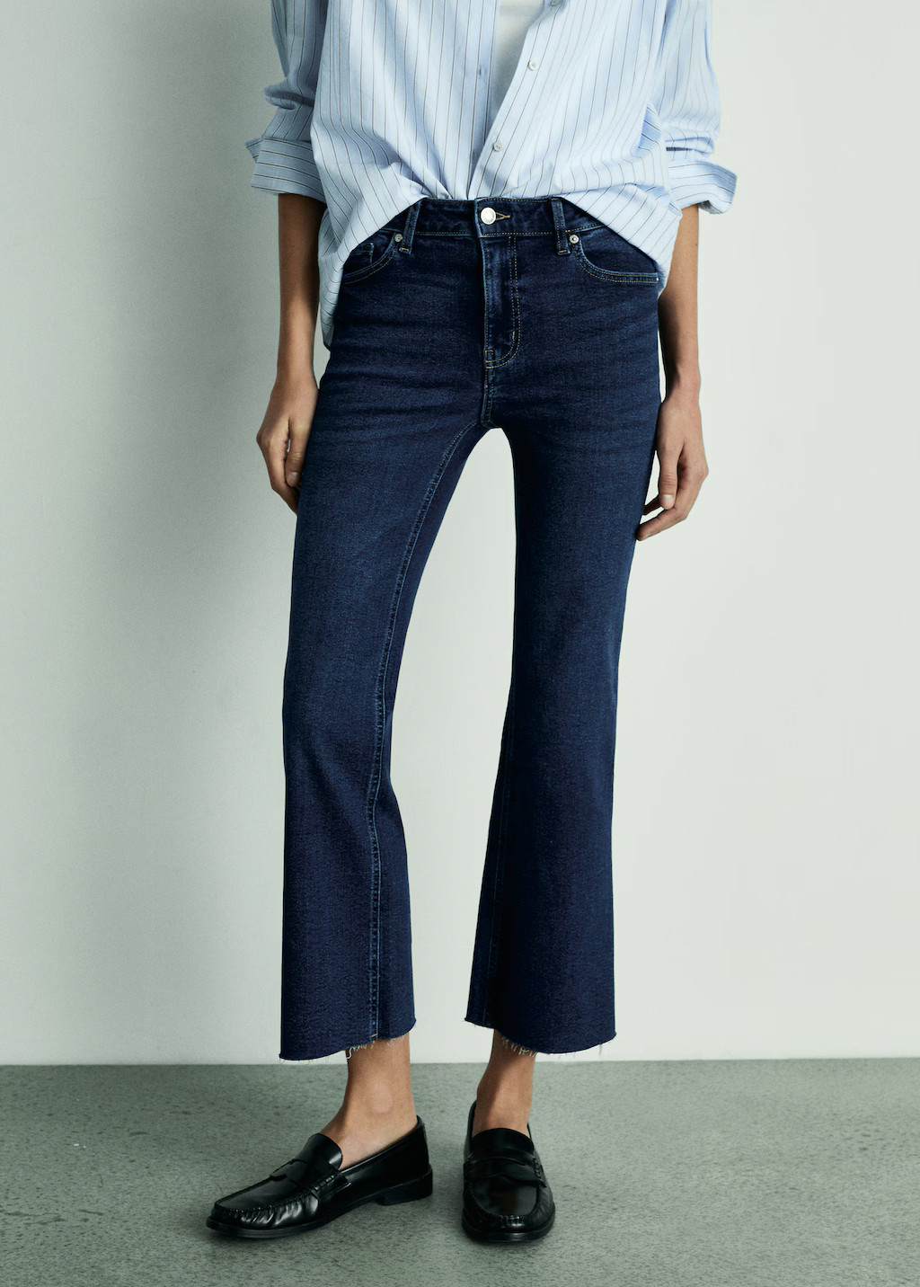 Flared-Crop-Jeans Sienna - Damen | MANGO Österreich | Mango EU