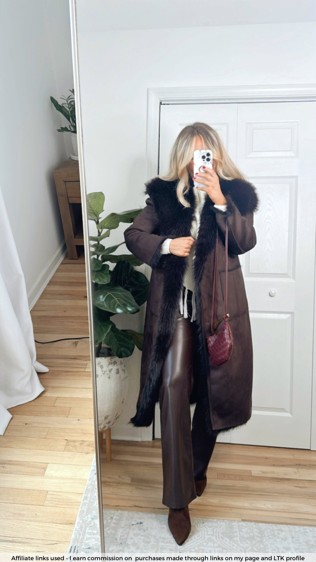 Chocolate brown outfit fall

Fall coat
Faux fur coat
Abercrombie faux leather pants
Amazon sweater 
Brunch outfit 