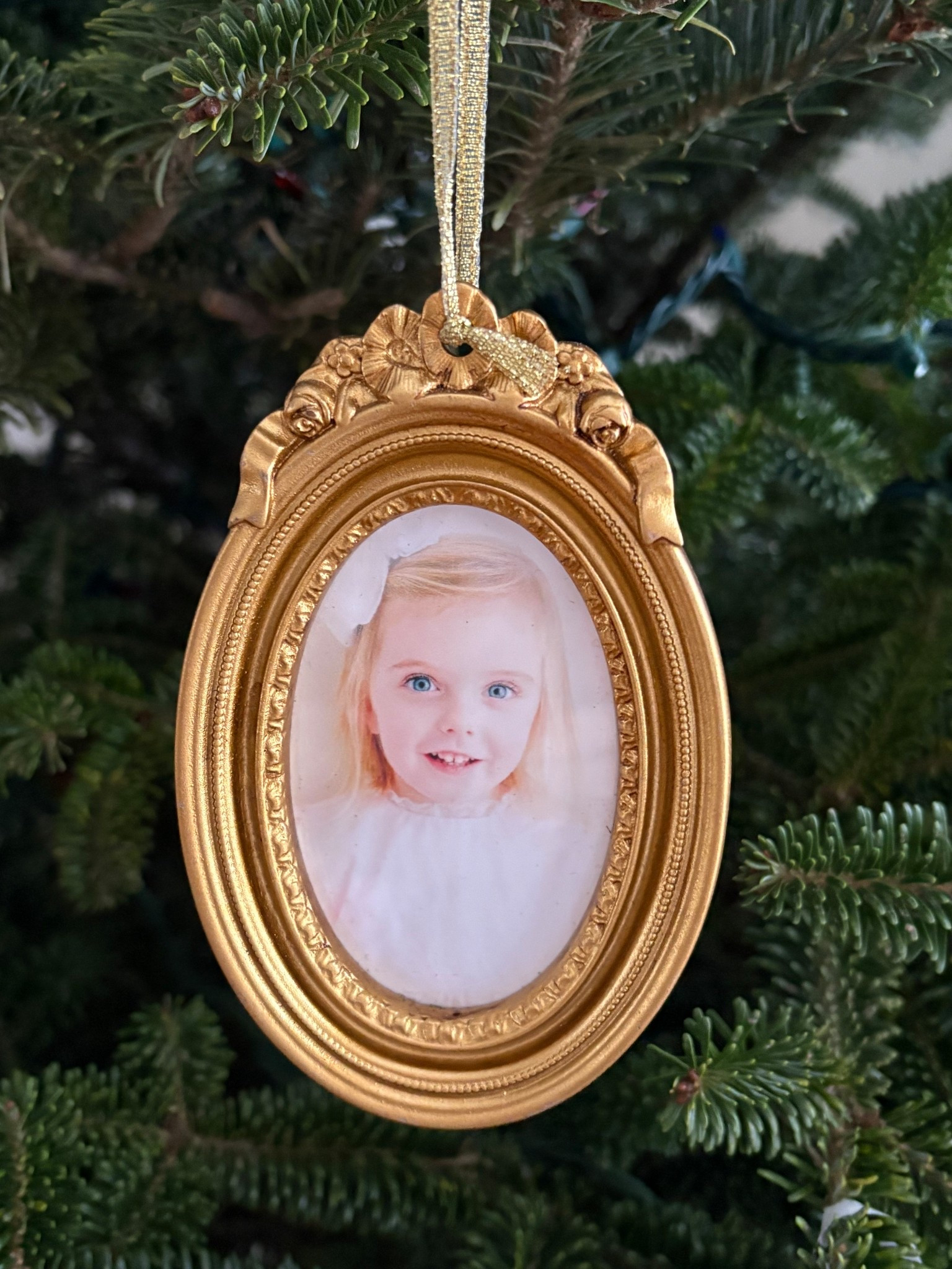 DIY Heirloom Photo ornaments! Linking trifold poster board that could work as a background, ornaments and outfits!  Would make a perfect gift for grandparents too! 

#LTKmomlife #LTKKids #LTKGiftGuide