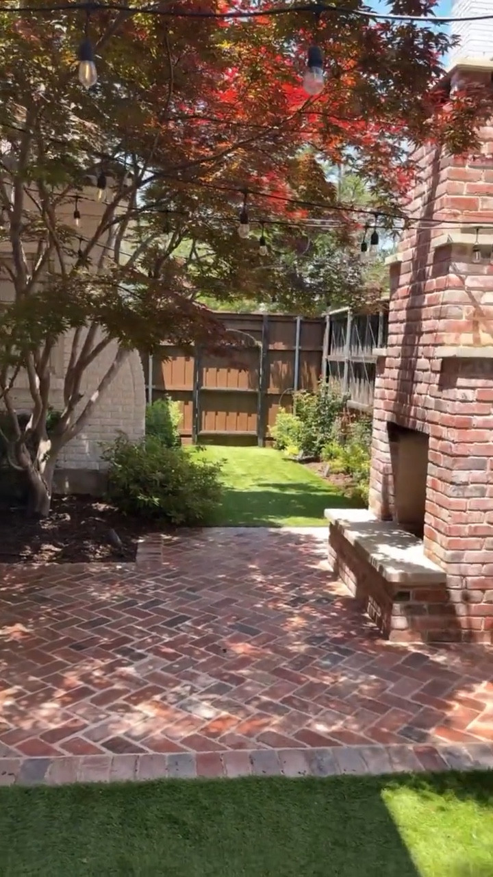 I've been working on my vision for our backyard recently & @Wayfair   has the best finds to elevate your outdoor & garden spaces this Spring. 



#LTKHome