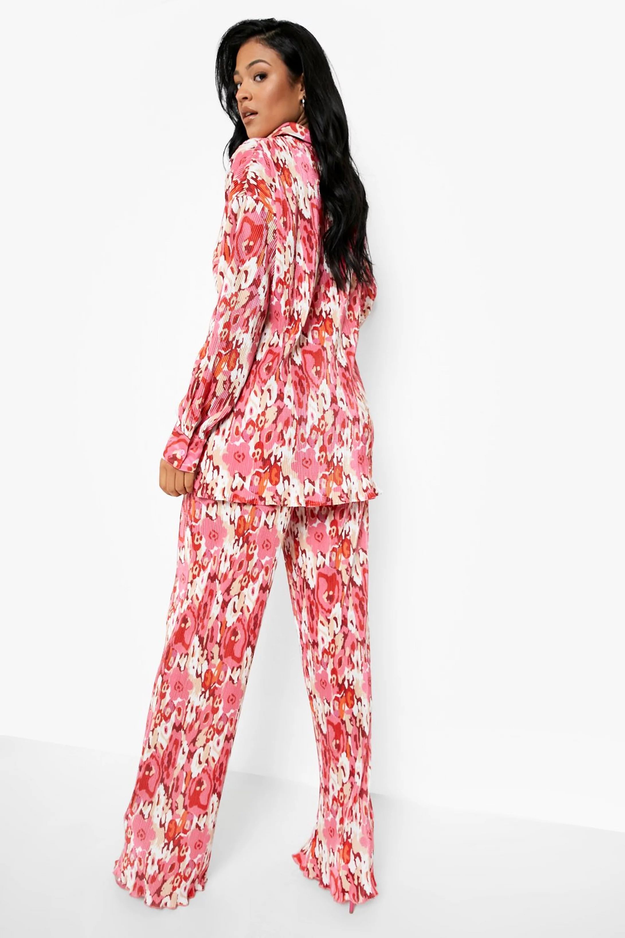 Tall Floral Plisse Print Wide Leg Pants | Boohoo.com (US & CA)