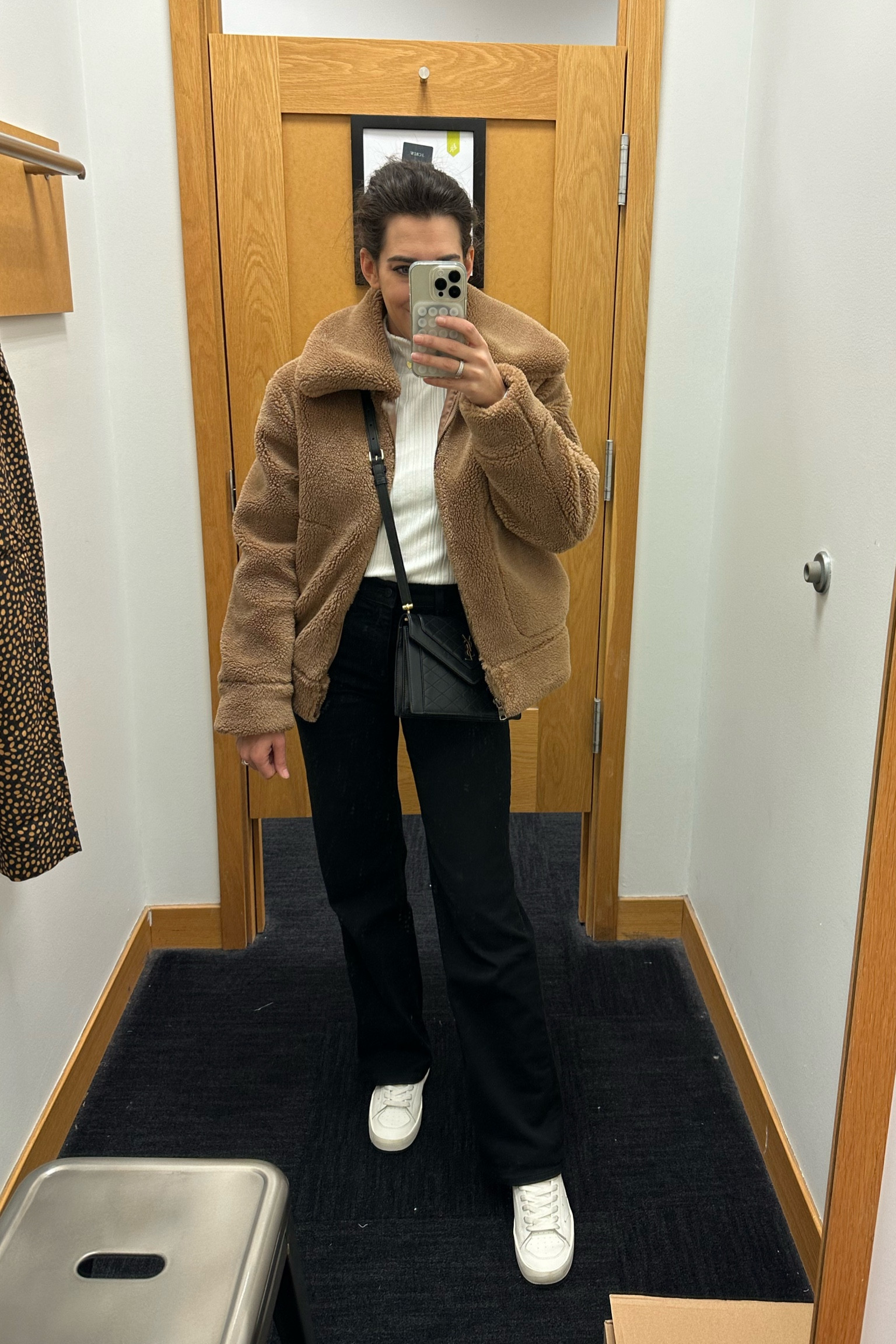 Casual outfit with black pants and a teddy coat 

#LTKfindsunder100 #LTKfindsunder50