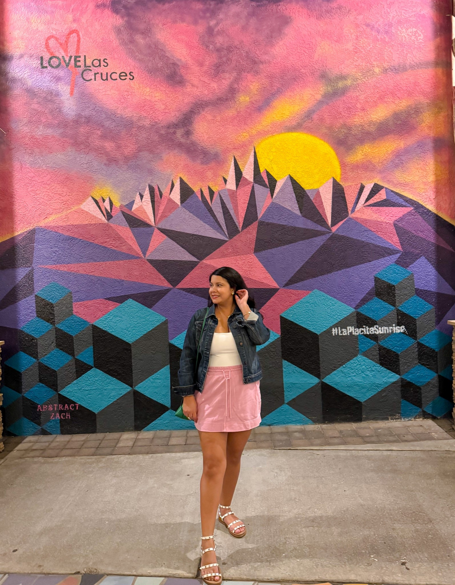 Cute summer outfit ☀️

Fabletics
Tank Top size medium
Terry Skirt Size Medium 

#LTKFindsUnder50 #LTKActive #LTKTravel