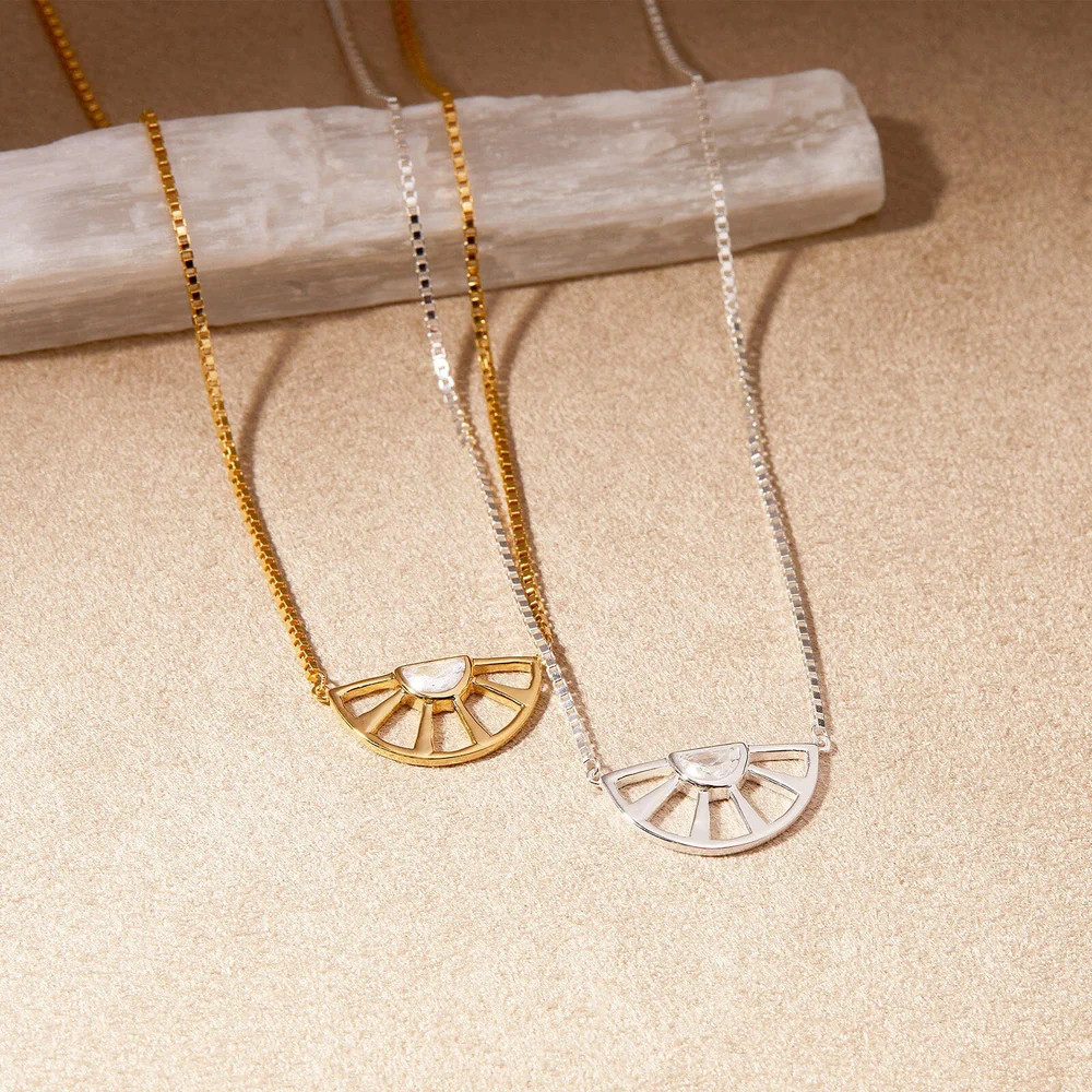 Daybreak Pendant Necklace | Pura Vida Bracelets