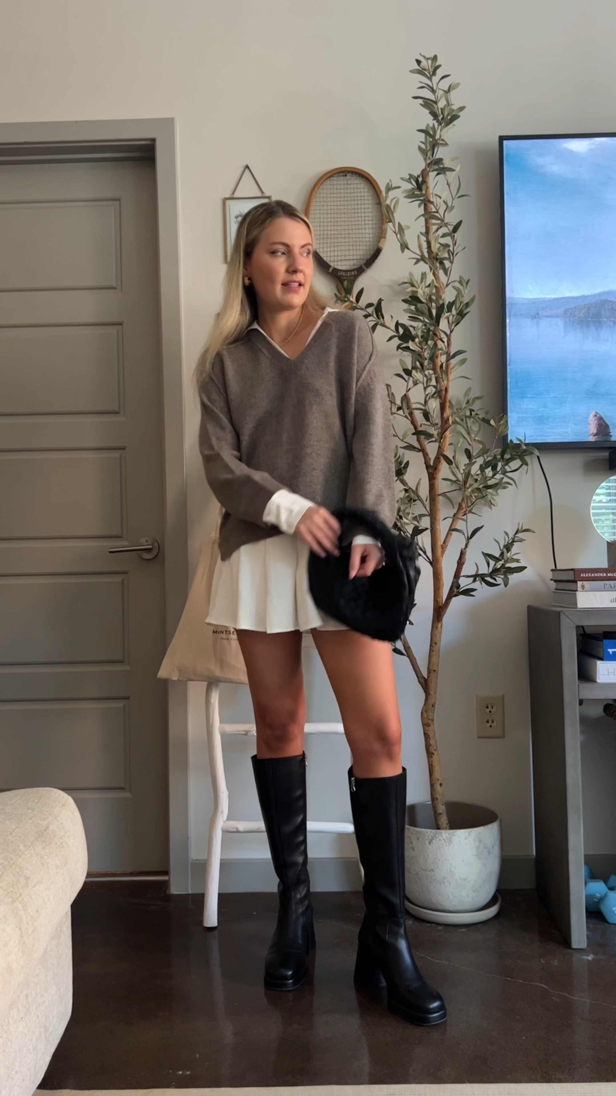 Finding that one fall staple piece that goes with ev-er-y-thing👏🏼🤎☕️🍂Styling @brochuwalker’s V-Looker 4 different ways here (hello pre-layered perfection)…and that’s just the beginning. I’m more focused these days on investing in signature pieces to re-wear season after season, and Brochu Walker has been the perfect go-to for quality capsule pieces! Shop these looks + more Brochu Walker favorites in the @shop.ltk app! #BWWomen #BrochuWalker

#LTKstyletip #LTKworkwear #LTKSeasonal