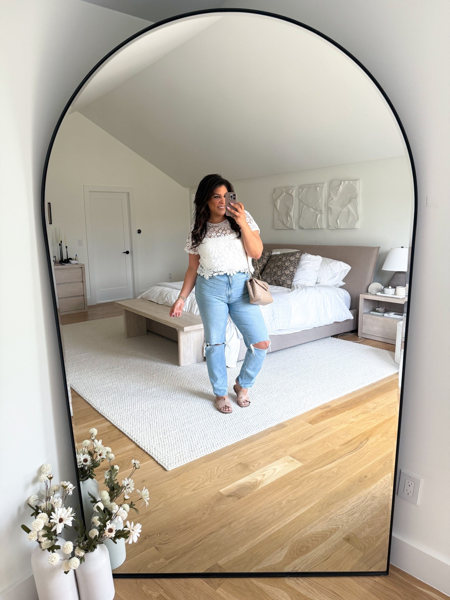 OOTD: day 65/365 of sharing my realistic midsize outfit of the day! I’m 5’9” 38D size 12/xl — wearing a size XL in lace top, XL in my favorite amazon undergarments, and 32 curvy in Abercrombie denim! ♡

#LTKFindsUnder50 #LTKMidsize #LTKSeasonal