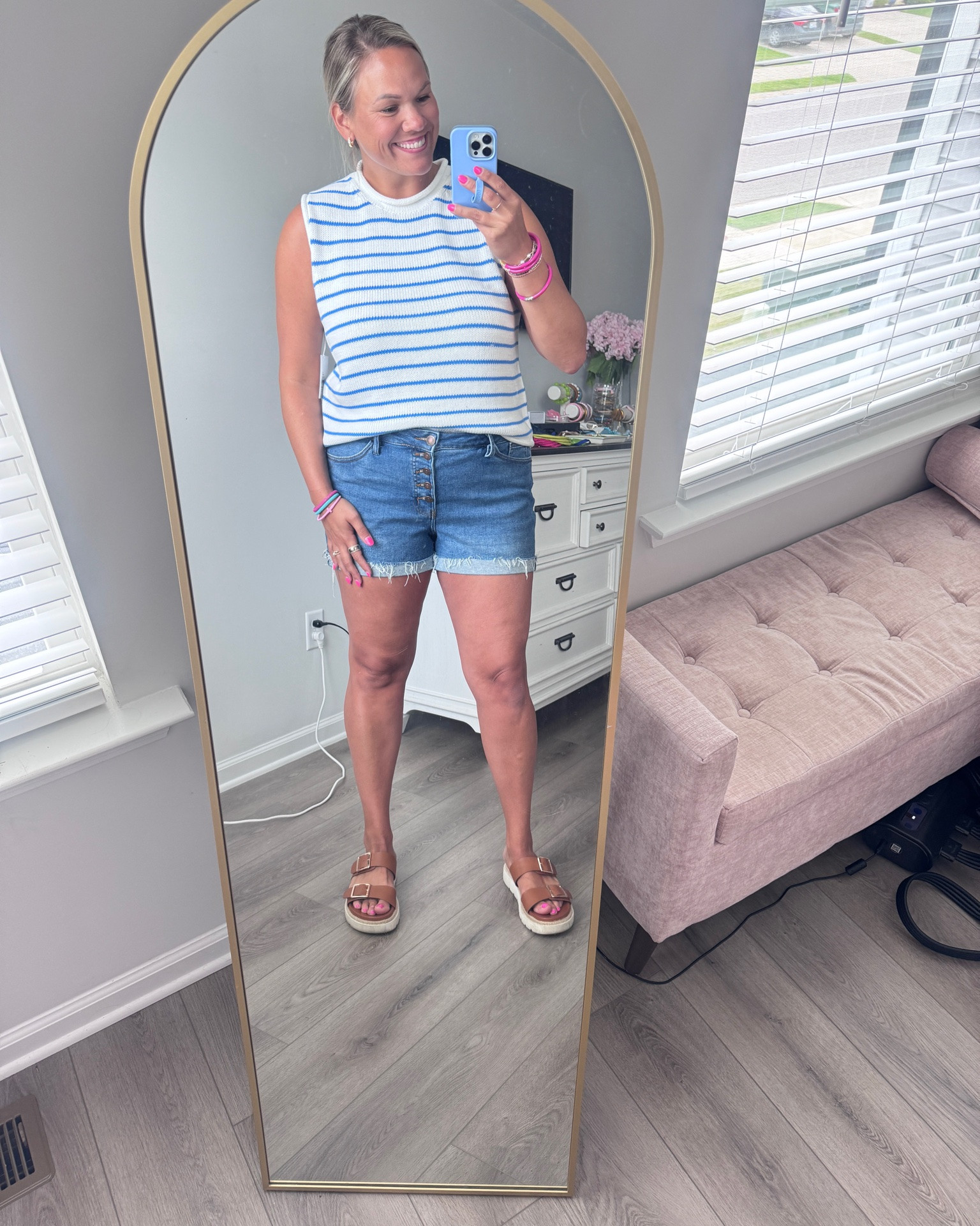 Can you believe all of these are Walmart?! Obsessed 😍

Walmart fashion | sleeveless sweater | jean shorts | summer style | coastal vibes | beach | vacay

#LTKTall #LTKMidsize #LTKPlusSize