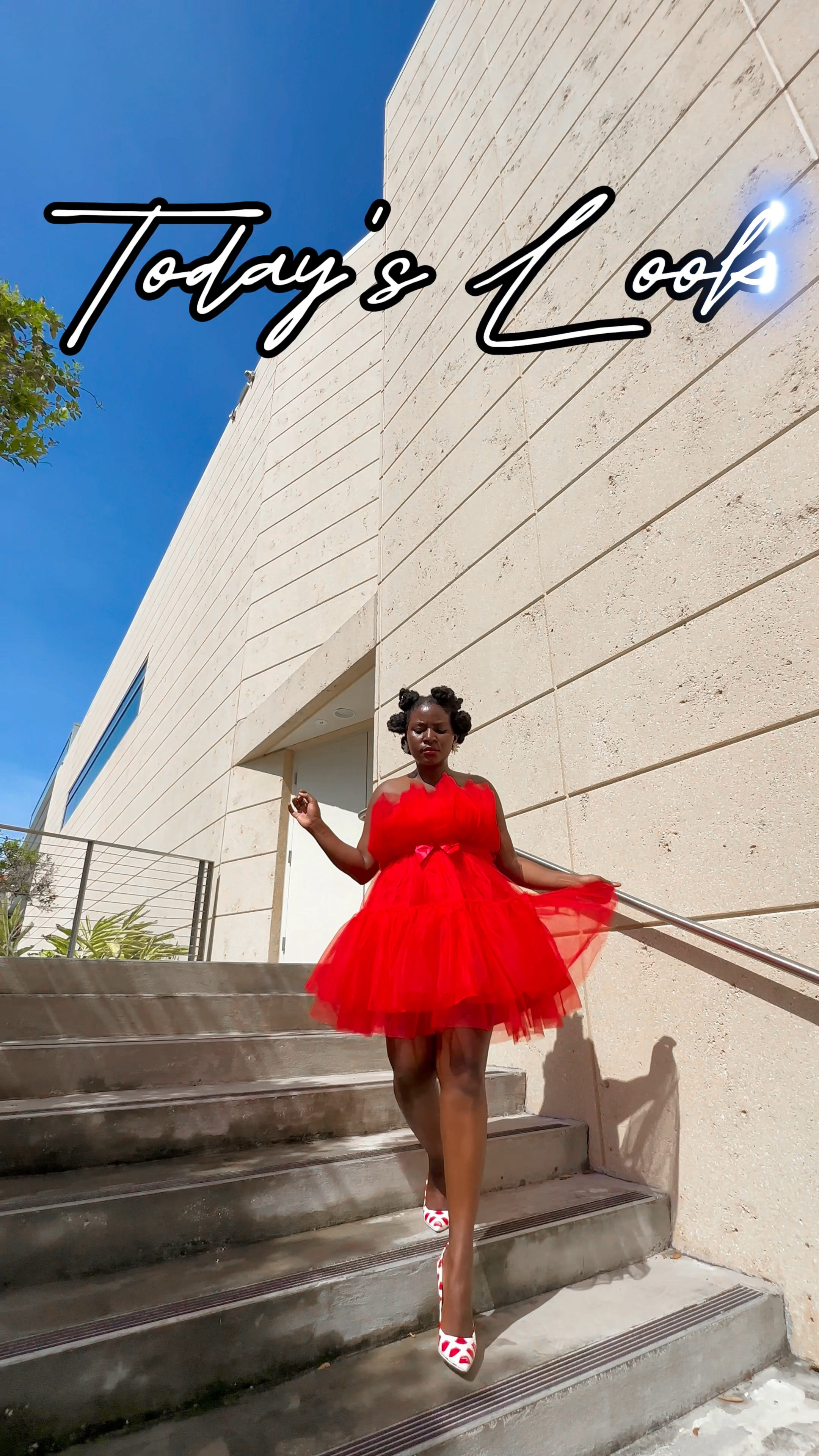 Short red hot sale tulle dress