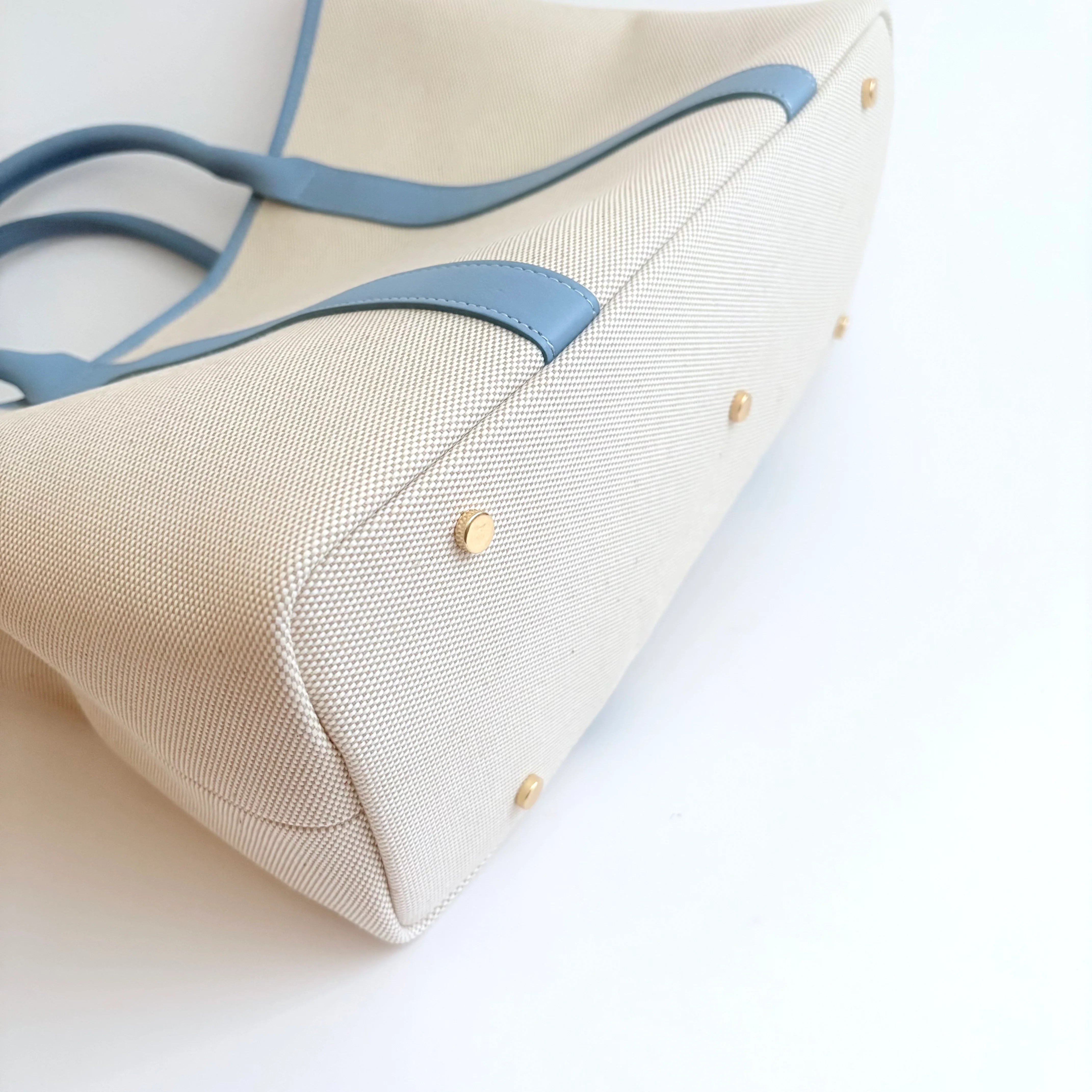 Hamptons Blue Antibes Tote | Colores Collective