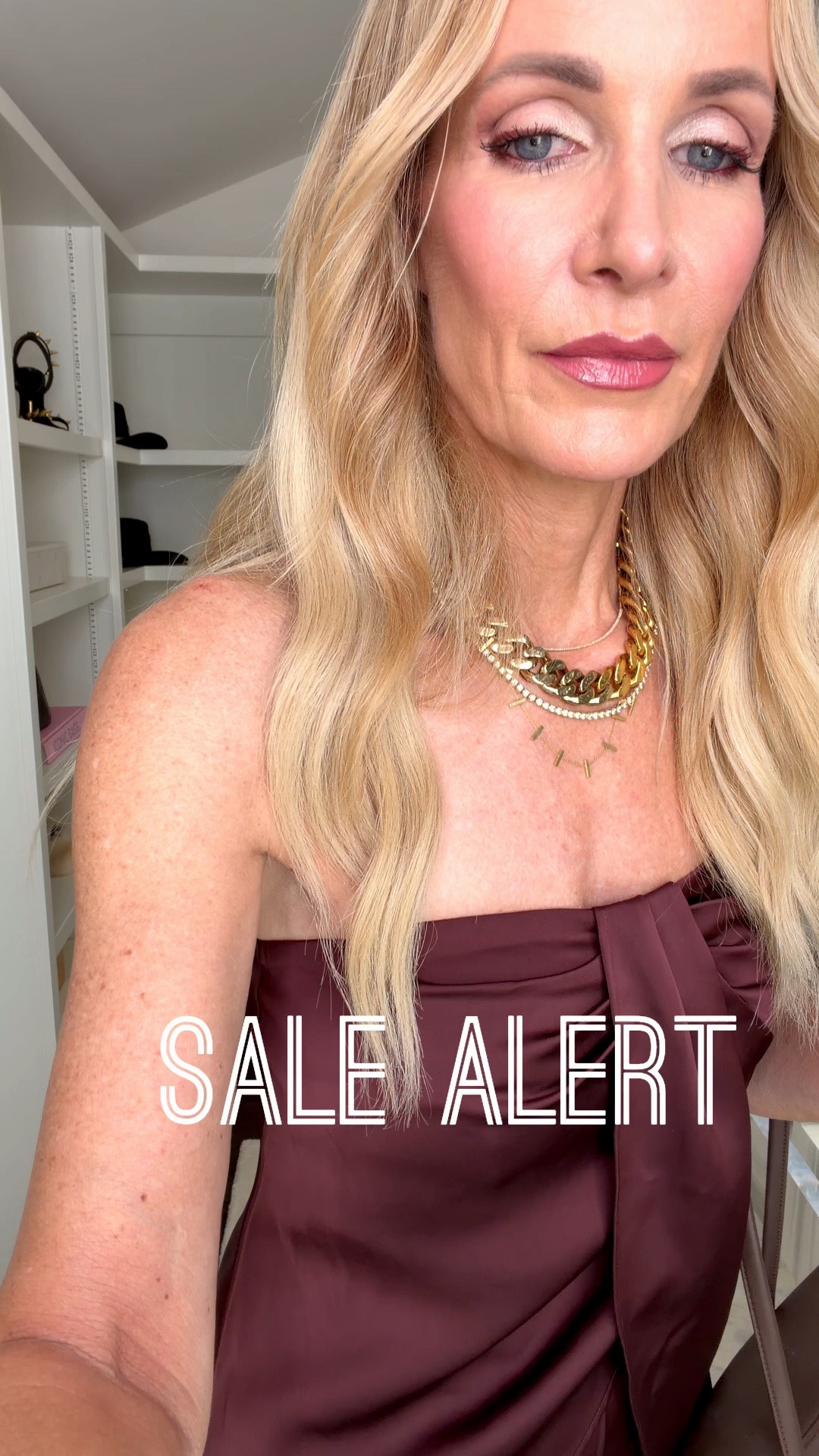 SALE ALERT! This gorgeous burgundy satin set is currently 25% off, making it such a crazy good deal! The satin top and matching pants are so chic and elevated—perfect for date night, a special event, or the upcoming holiday season.

Both pieces run true to size. I’m wearing an XS in the top and an XS in the pants.

Shop this gorgeous set while it’s 25% off!

#LTKootd #LTKgrwm #LTKOver40