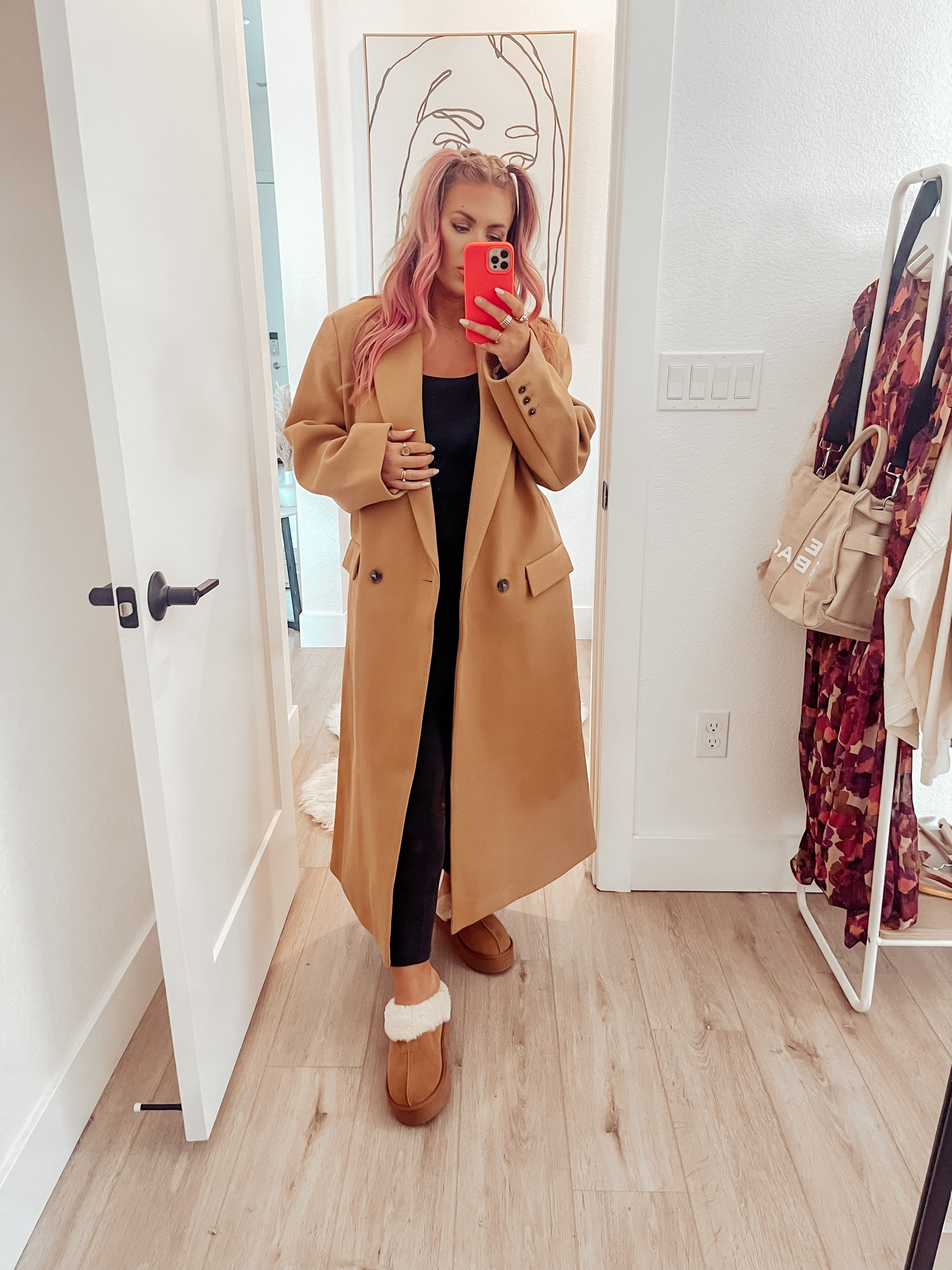 Walmart coat 🧥 size large. I need a medium  