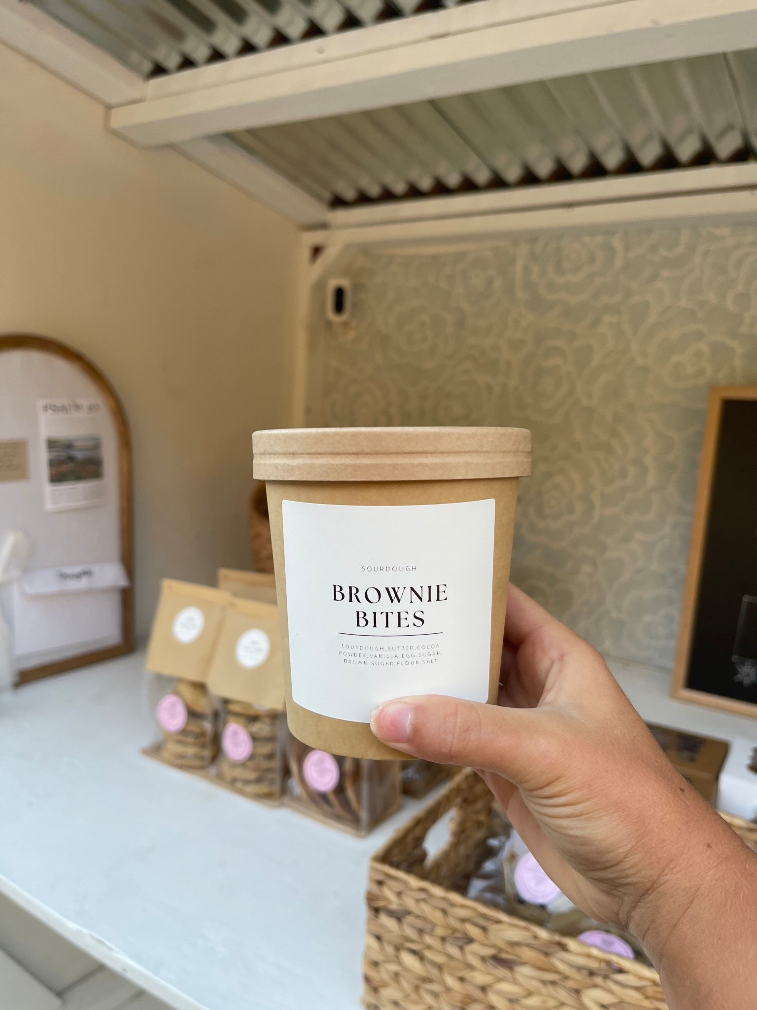 Label maker & label papers
