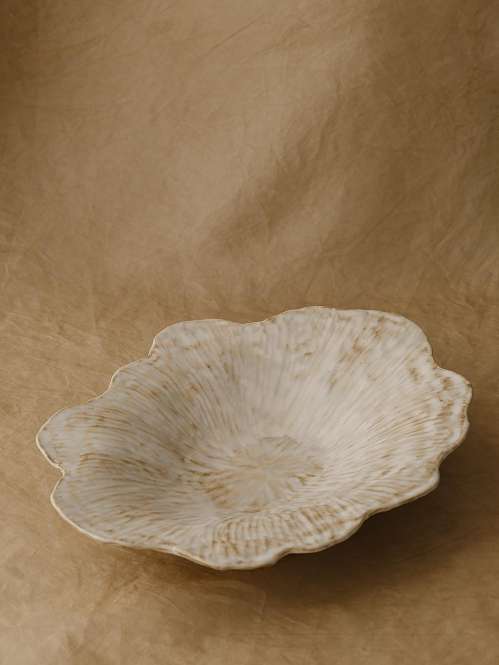 WENSHUO Stoneware Fruit Bowl for Kitchen Counter,Large Decorative Bowls for Home Decor,Handmade P... | Amazon (US)