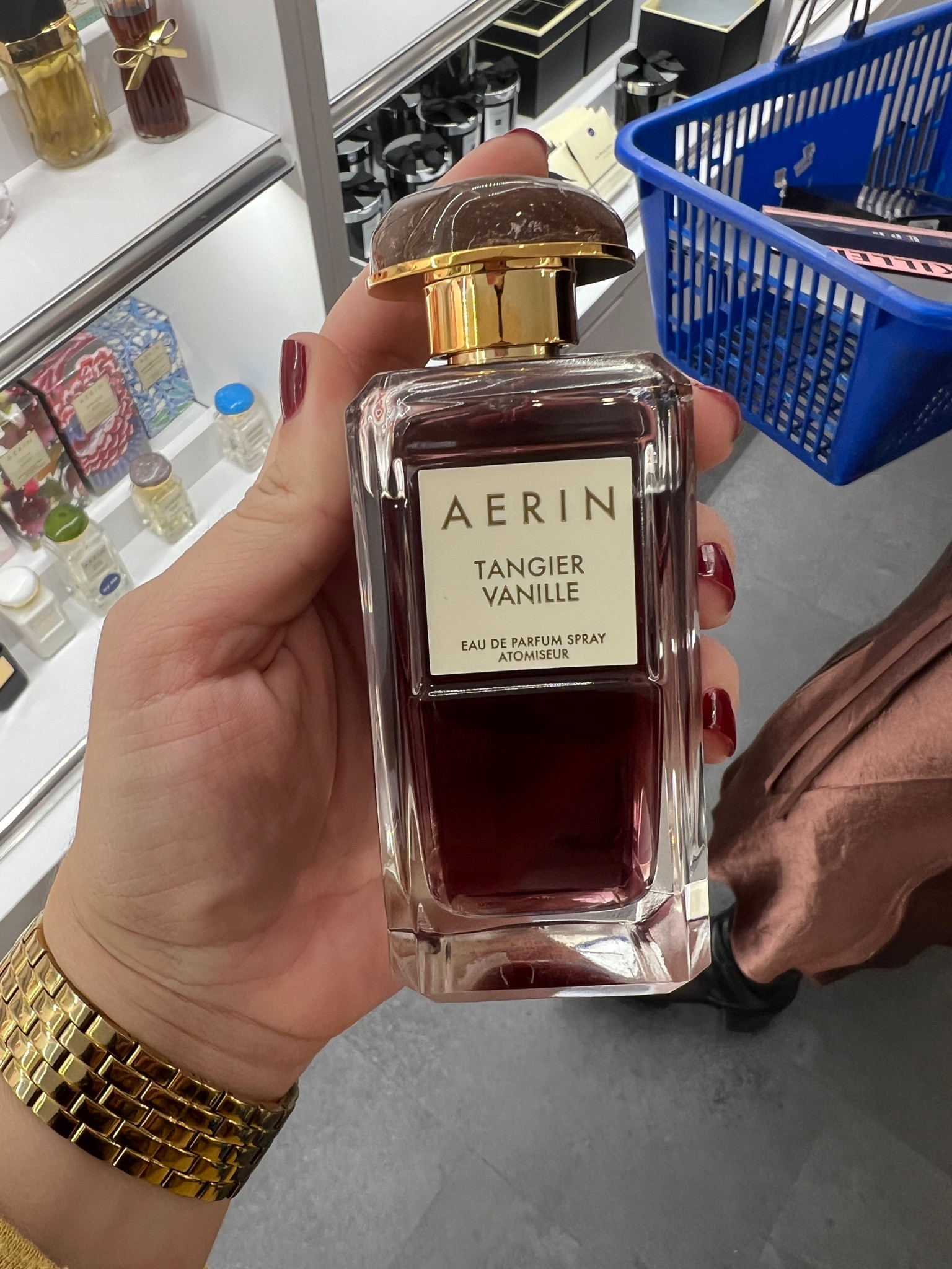 A stunning, rich, woody vanilla fragrance that lingers all day without being overpowering. AERIN Tangier Vanille 

#LTKSeasonal #LTKbeauty #LTKFind
