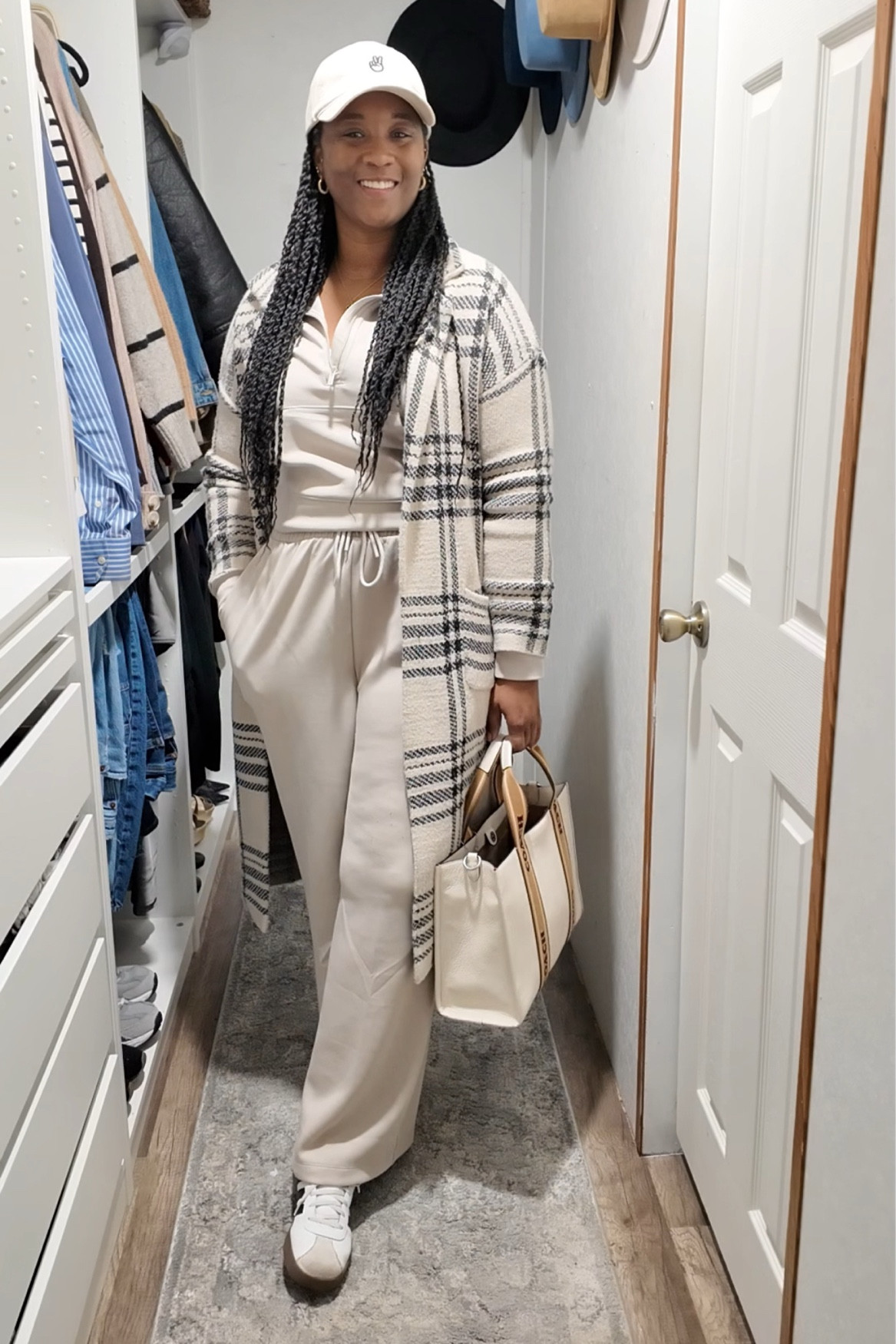 Vacation Outfit 
Rainy Day travel outfitt

#LTKMidsize #LTKFindsUnder100 #LTKFindsUnder50