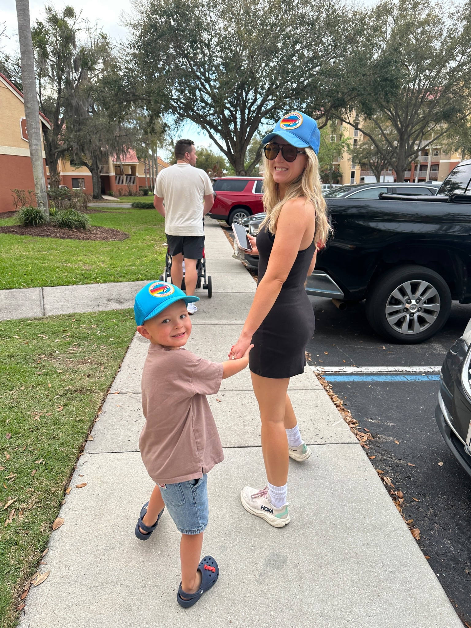 Morning walk ☀️🌴

#LTKdayinmylife #LTKmorningroutine #LTKootd