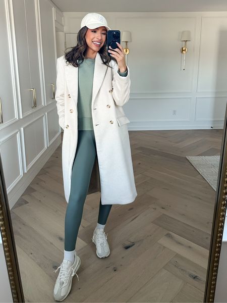 Use Code AFNENA to save an extra 20% on Abercrombie! All YPB is 30% off site wide and 15% off almost everything else! Wearing size XS leggings, s/m in sweatshirt, and size small tall in wool coat 

Abercrombie sale
Abercrombie code
Workout outfit
Athleisure outfit 
Loungewear 
Travel outfit 

#LTKfitness #LTKfindsunder100 #LTKstyletip