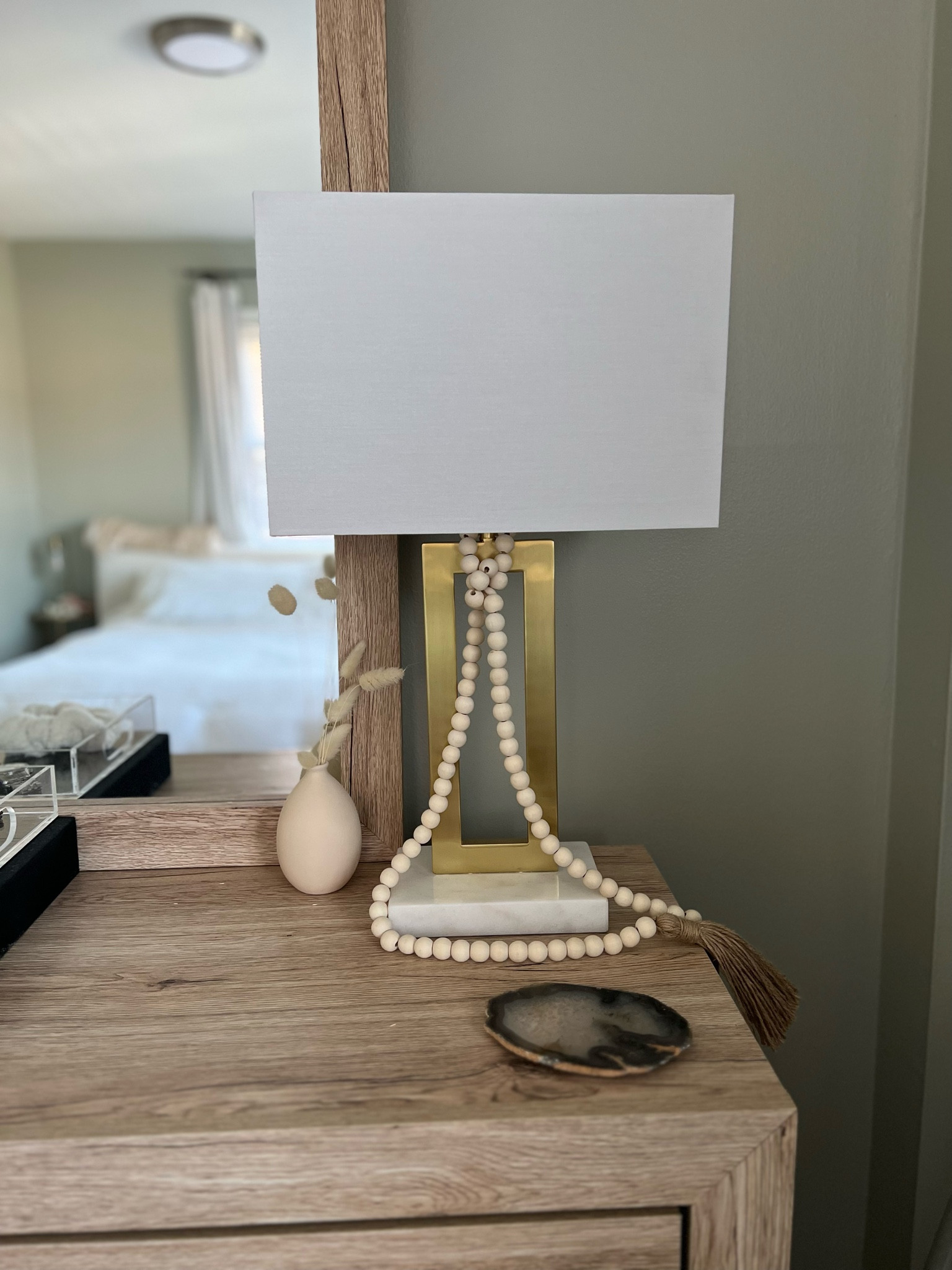 Weston window store pane table lamp