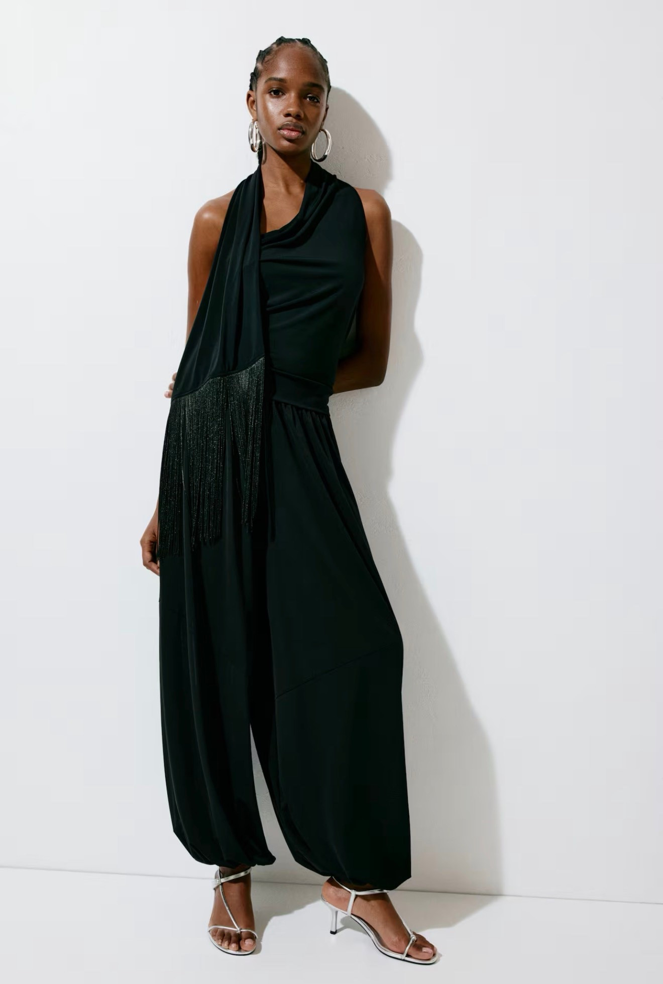 date night outfits

SCARF-COLLAR ONE-SHOULDER TOP

#spring #outfit #streetstyle #date #nights 

#LTKOver40 #LTKFestival #LTKSeasonal