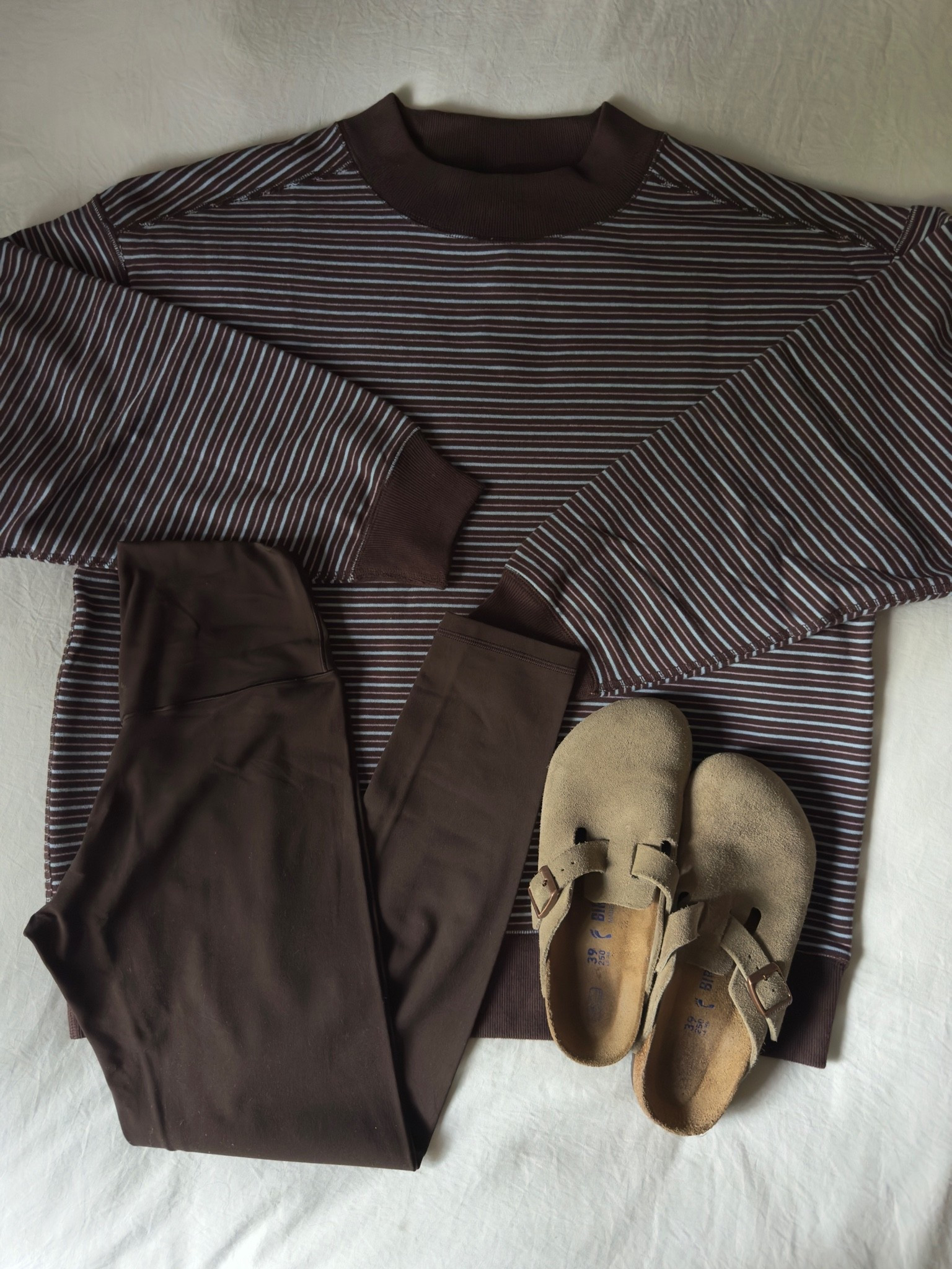Sized up once for a perfect oversized fit!

#abercrombie #mockneck #ypb #comfyclothes #casual #stripes #mockneck #brown #fallaesthetic #newarrivals #outfitinspo

#LTKootd #LTKSeasonal #LTKSaleAlert