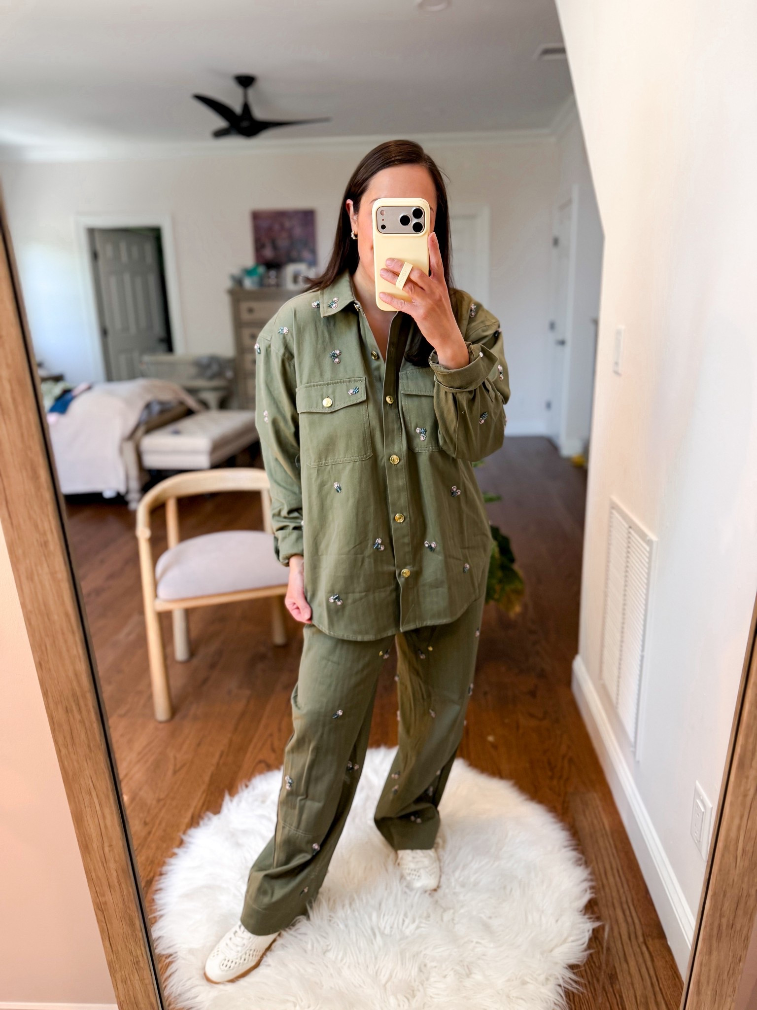 Walmart matching set
Jacket: medium
Pants: size 6

#LTKmomlife #LTKgrwm