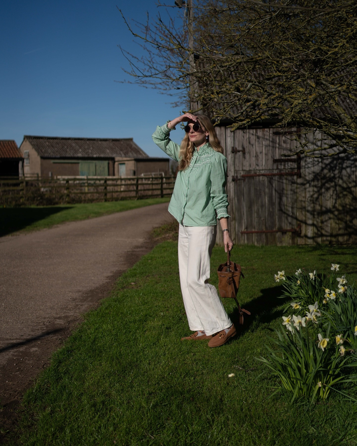 Taking a brief hiatus from the holiday content to say…

how flipping brilliant is it not to have to wear a coat?!!! Gosh I love Spring and Spring dressing☀️🌼🌿

That is all 🤭 

Actually wait, can I ask you what you think of my natural waves? I’m thinking of going for a full wavy hair embrace but need all the tips! All product recommendations welcome 🙏 

Some previous ad/pr items included in this post.
