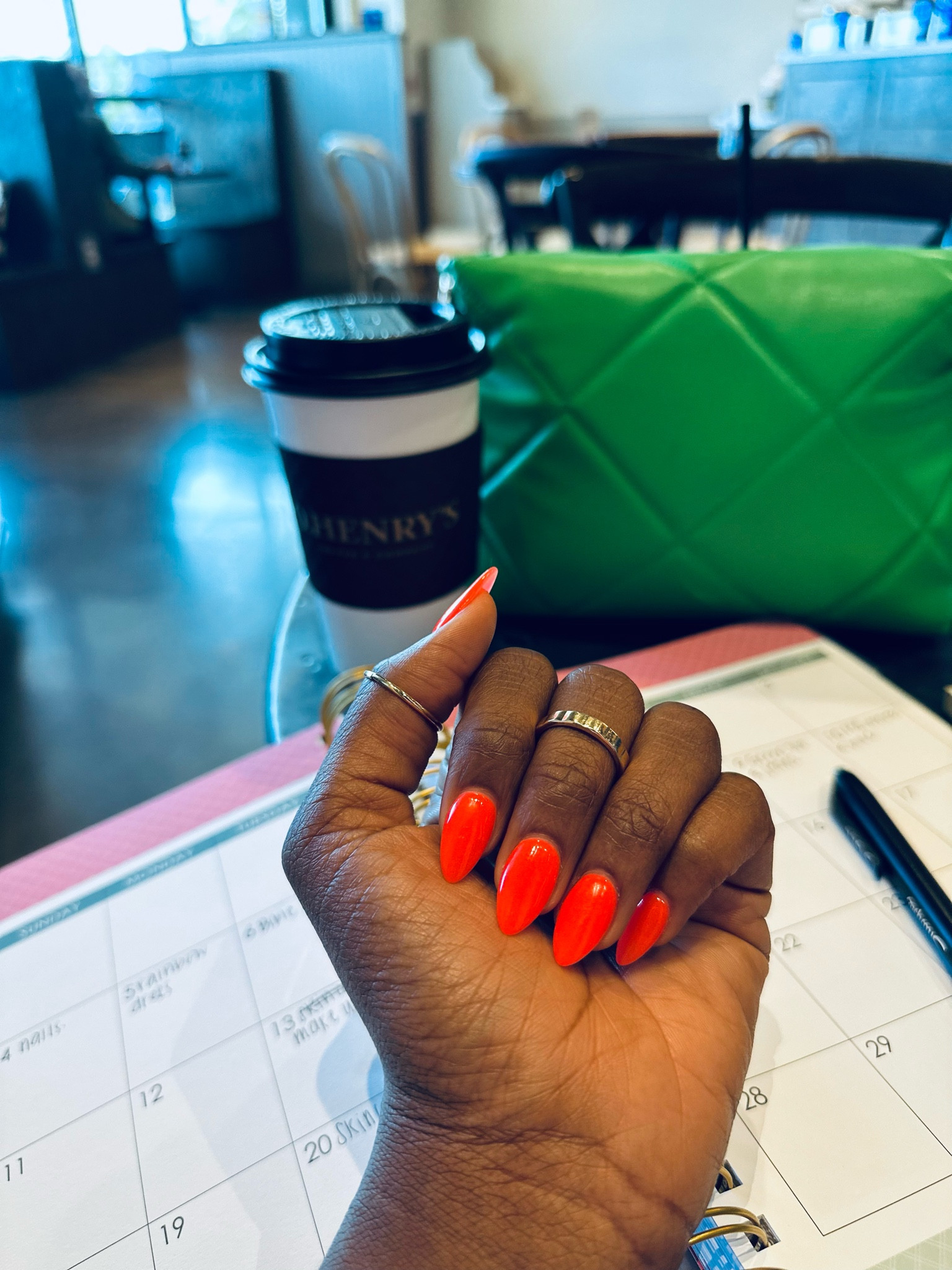 #SummerNailColors are always so much fun! I have a dipped powder set in this bright orange. Shop a similar polish below. #nailcolor #summernailpolish

#LTKbeauty #LTKunder50