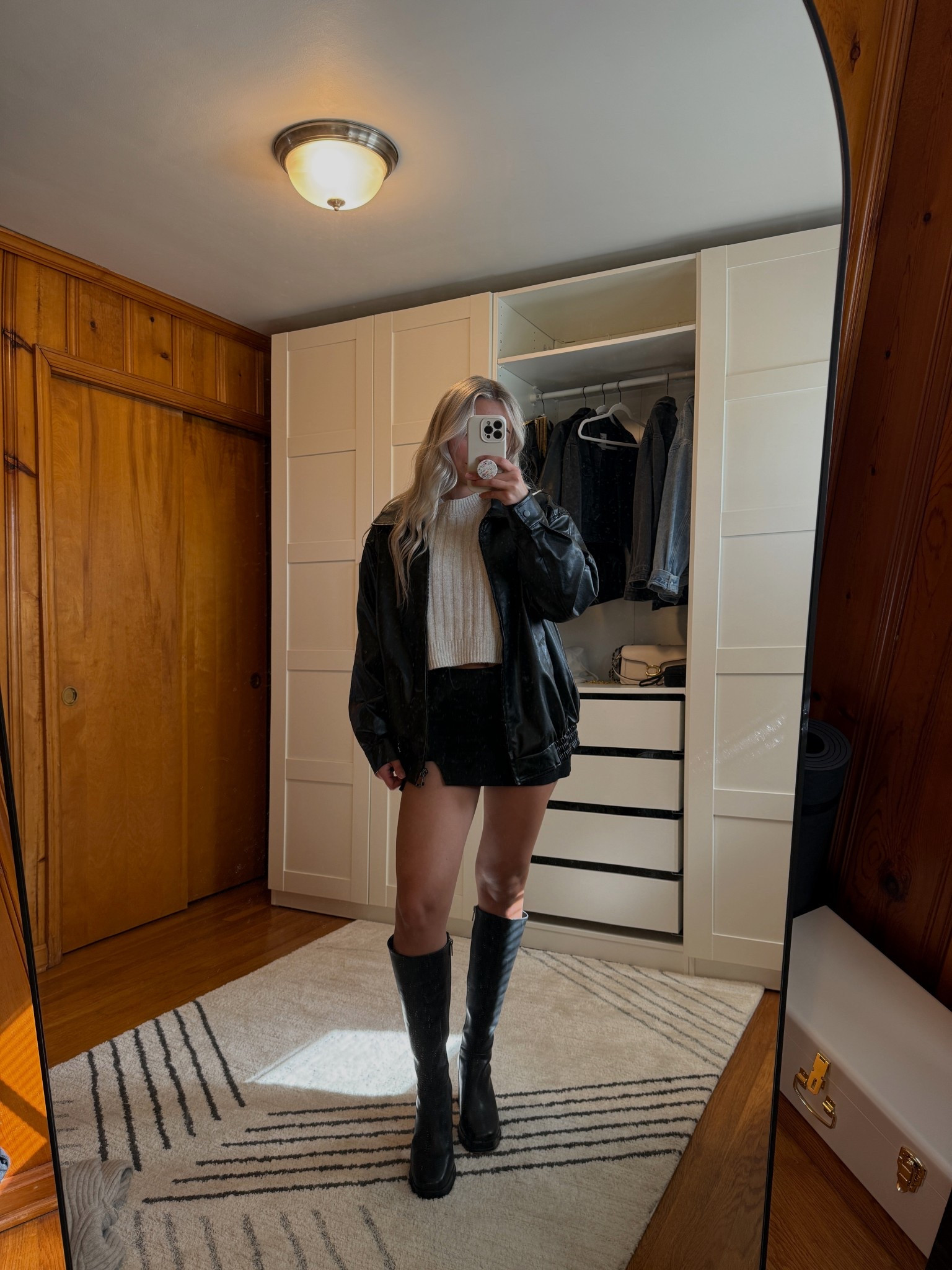 Fall fashion, fall outfit, fall outfit, pumpkin patch outfit, fall date, trendy outfit, fall 2025, minimalist, outfit inspo, skort outfit, bomber jacket, sweater outfit 