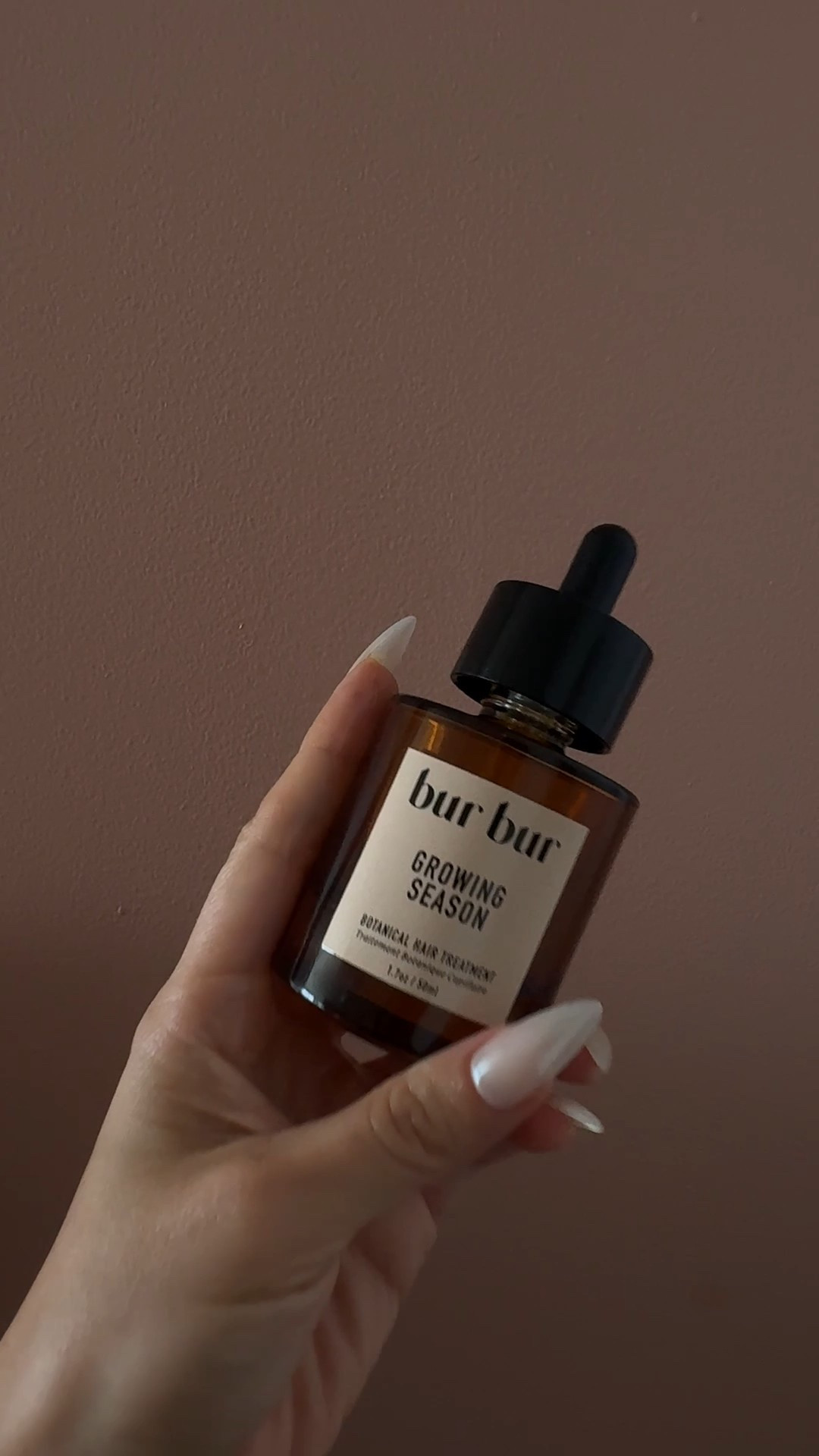 Hair growth treatment oil! Pre hair wash is important!! 

Burdock Oil
Rich in essential fatty acids • deeply nourishes the scalp and strengthens hair follicles, reducing hair thinning.

Nettle Oil
It helps combat hair loss by blocking a key factor in thinning hair, DHT. Also, boosts scalp circulation, promoting stronger, thicker hair growth while reducing dandruff

Cocoyl Hydrolyzed Amaranth, Quinoa, and Rice Proteins
Fortifies the hair shaft, repairs damage, and seals in hydration.

Vitamin C
Stimulates collagen production, promoting a healthy scalp

Bakuchiol
A plant-based retinol alternative, bakuchiol boosts scalp health, balances oil production, and promotes stronger, fuller hair growth

#LTKStyleTip #LTKBeauty #LTKHoliday