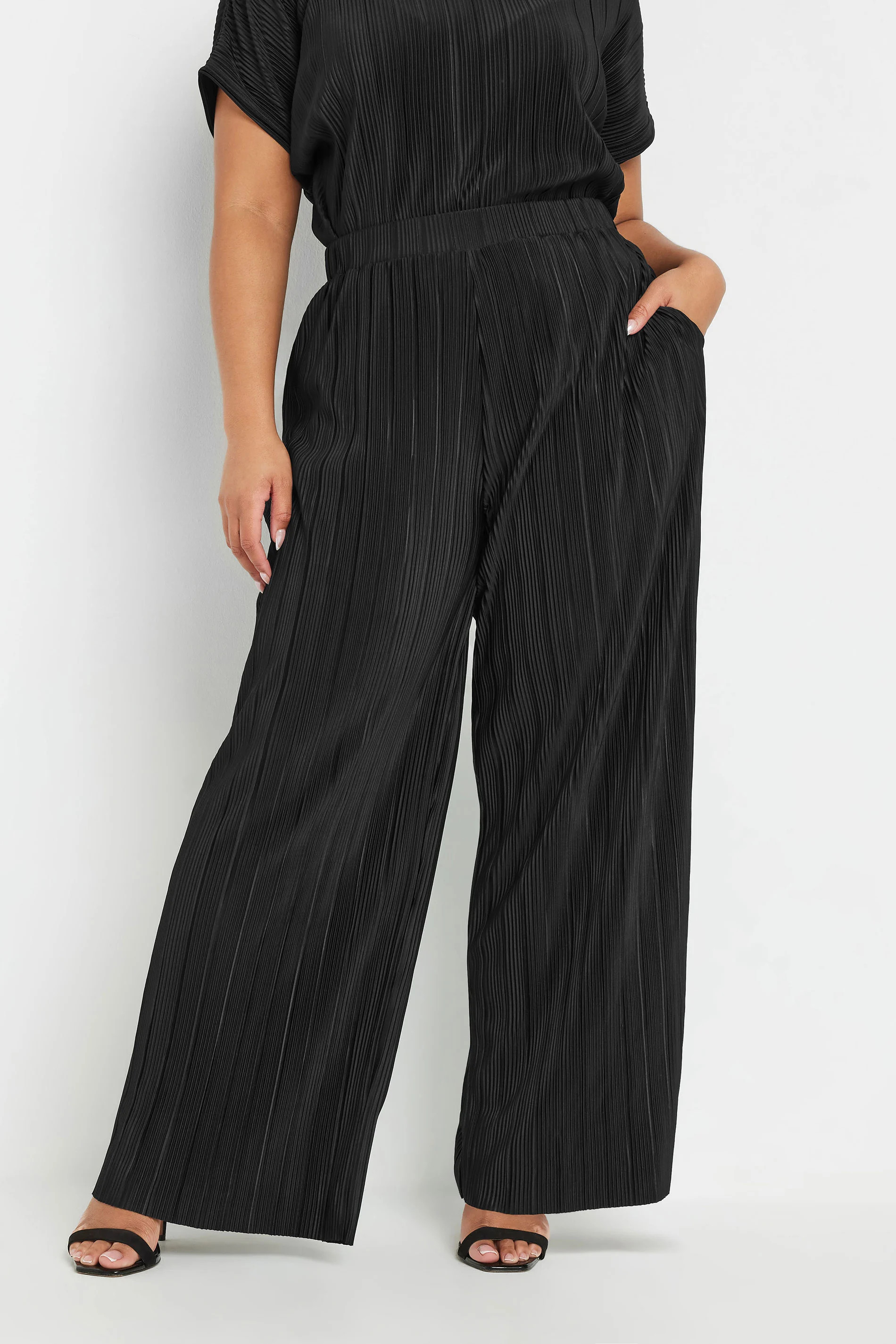 YOURS Plus Size Black Plisse Wide Leg Trousers | Yours Clothing UK
