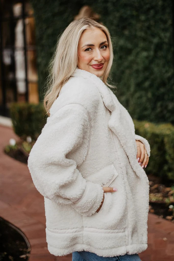 White Sherpa Teddy Jacket | Katydid