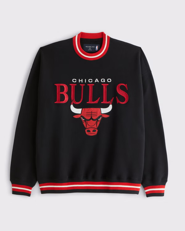 Chicago Bulls Graphic Crew Sweatshirt | Abercrombie & Fitch (US)