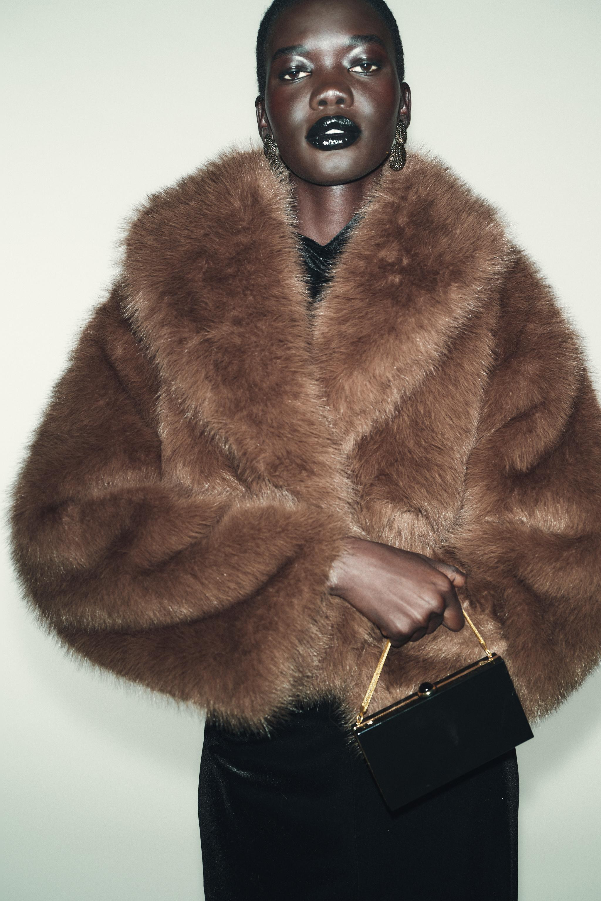 SHORT FAUX FUR COAT | Zara US