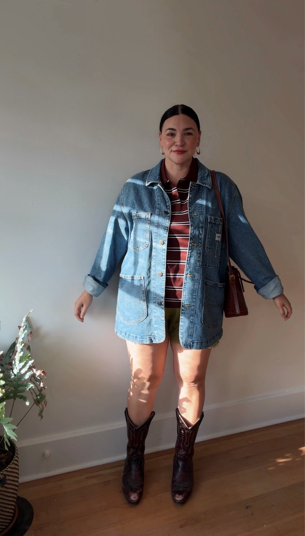 A transitional fall outfit with a color palette worth drooling over. Brown/Olive and Blue say no more.

I’m a size 16 bottom/XL top and wearing

2X jacket in men’s
XL top
2X short

#LTKMidsize