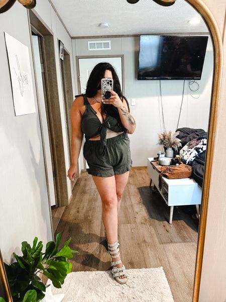Vacation outfit inspo! Love the olive green color and the tie front. 

Shein, affordable fashion, freebird, style for less, summer fashion 

#LTKFind #LTKcurves #LTKSeasonal