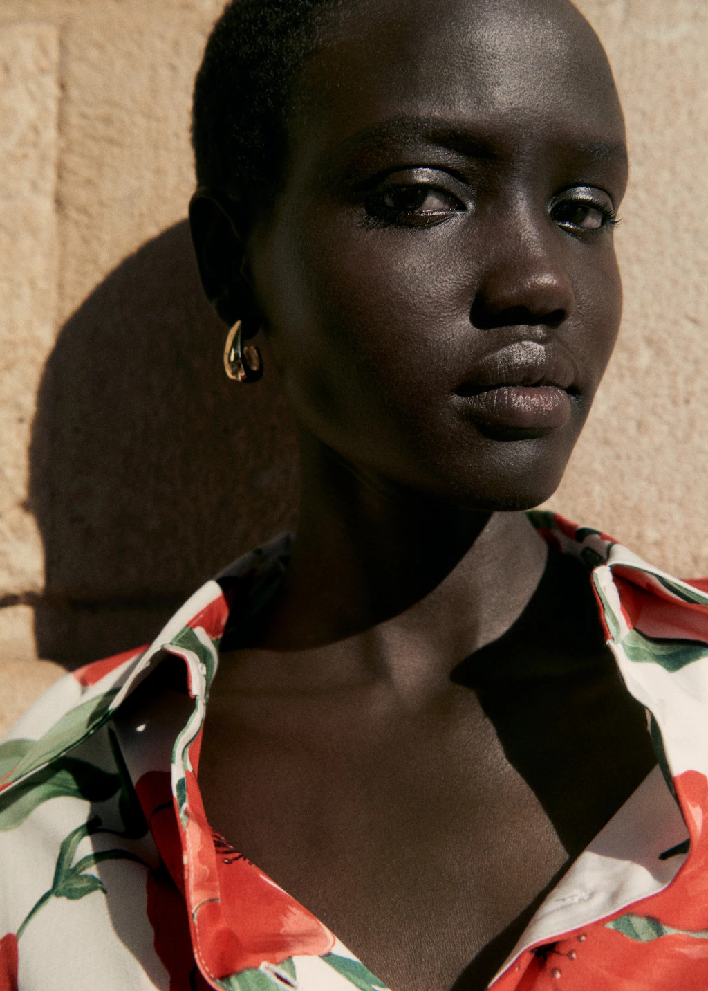 Twisted hoop earrings - Women | MANGO USA | Mango (US/MX/AU)