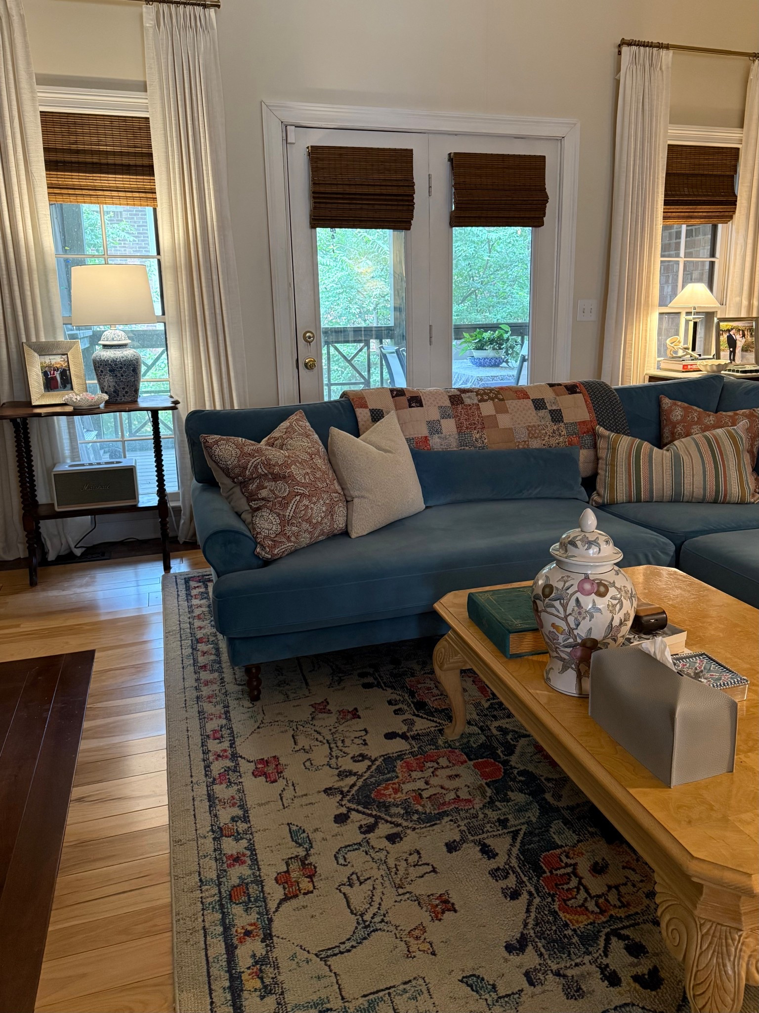 Keeping it cozy in the living room 💙

#HomeDecor #interiorStyling #LivingRoomInspo #throwPillows

#LTKHome #LTKOver40 #LTKFamily