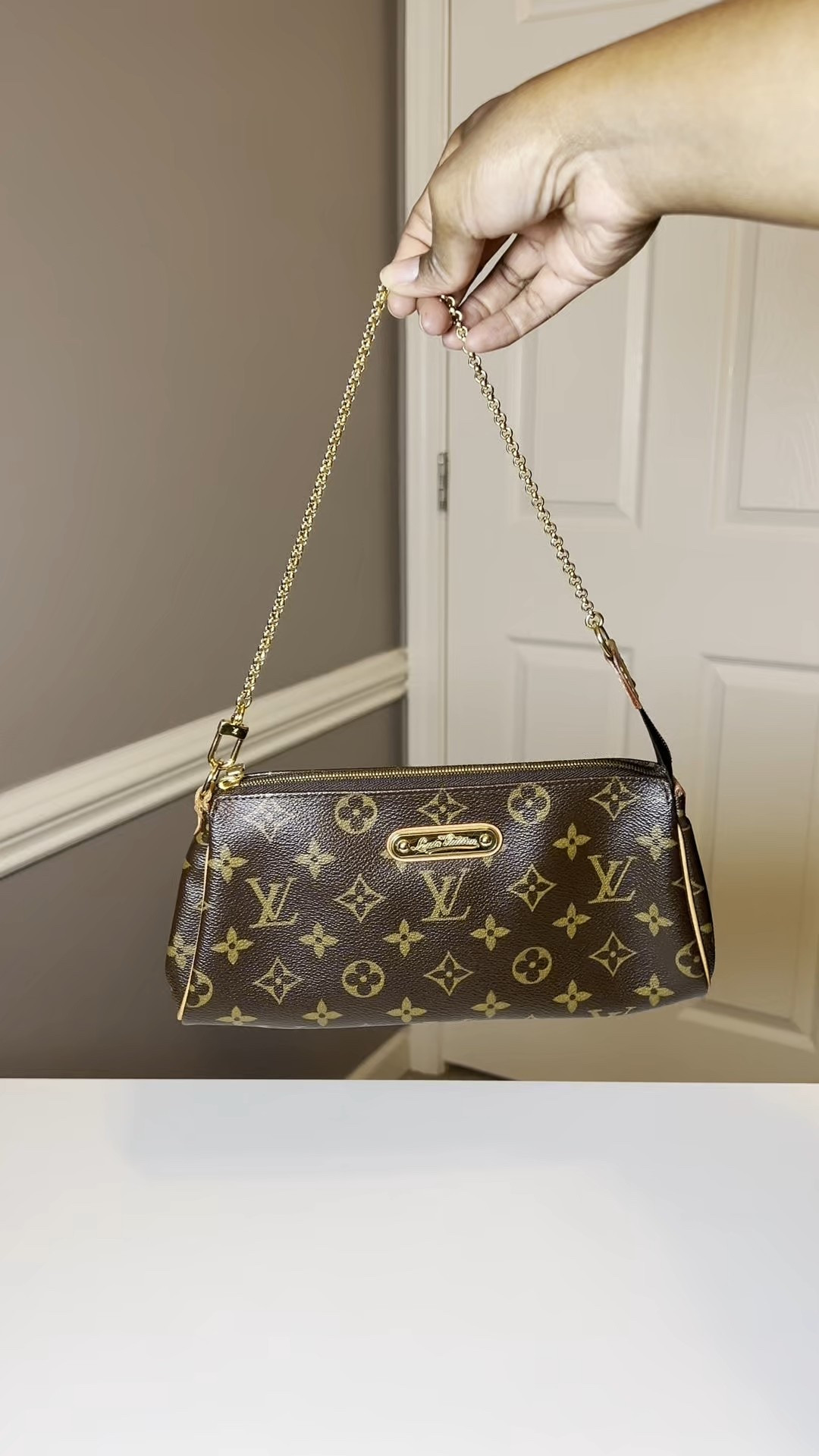 Louis Vuitton Eva Clutch

#LTKStyleTip #LTKItBag