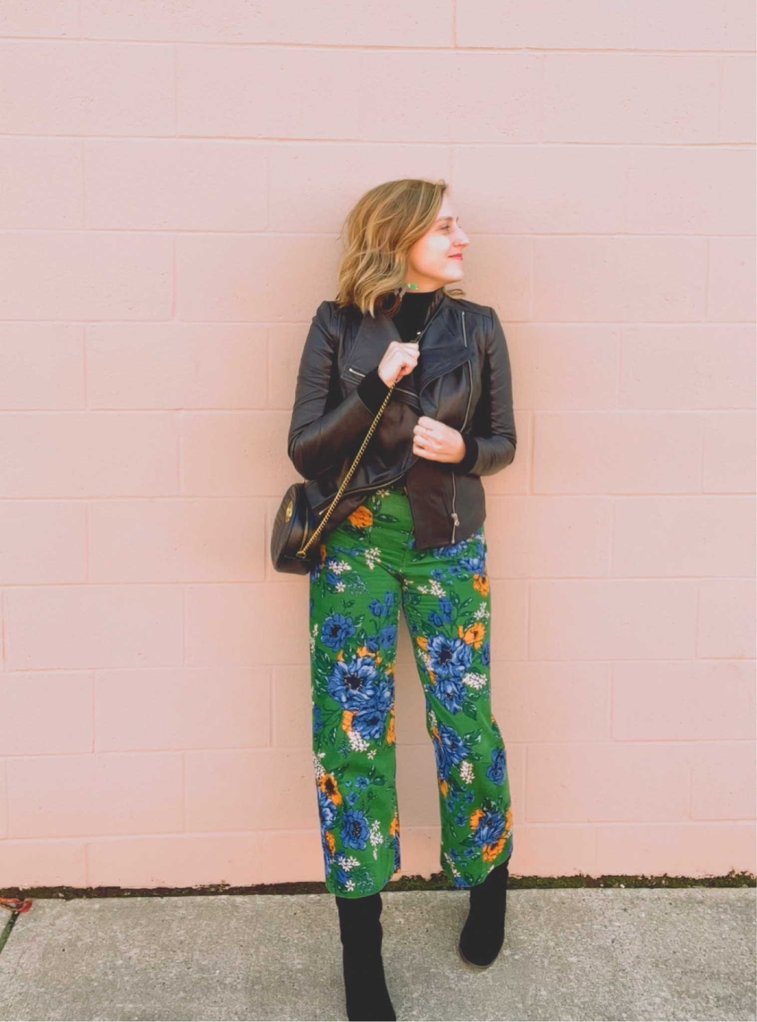 🖤 For ten years now, the first Saturday in December has been a girl’s annual gift exchange. Loving the Holidays and the way @khromophilia ‘s earrings perfectly match my merry and bright corduroy’s. I think the pants would suite well for a fashion fresh look in the spring. I’ll tag the outfit soon in my stories. 🌲🌲🌲 #holiday #greenwithenvy #floral #corduroy #anthropologie #anthroliving #December #theglennygirl #🖤

#LTKSeasonal #LTKHoliday #LTKGiftGuide