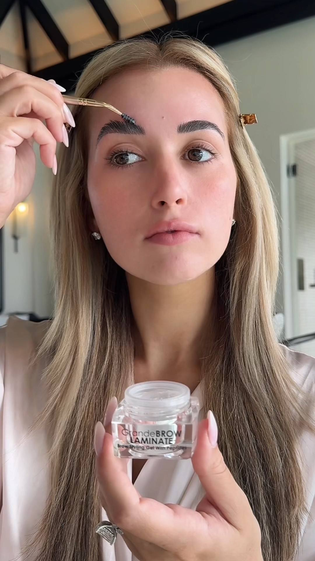 My fave brow serum 🫶🏻

#LTKBeauty #LTKVideo #LTKFindsUnder50